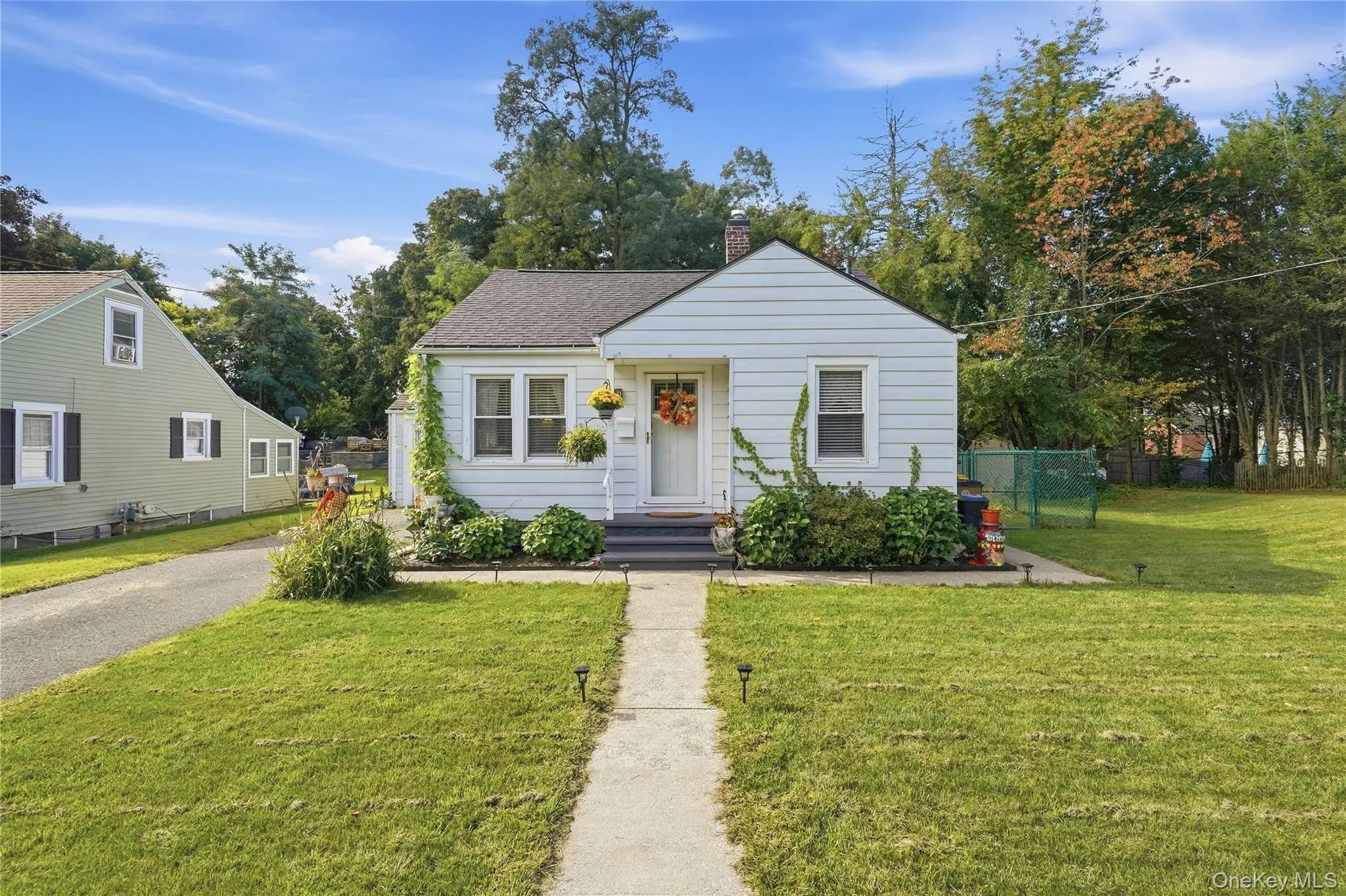 25 Hayes Street, Kingston, NY, 2 Bedrooms Bedrooms, 4 Rooms Rooms,1 BathroomBathrooms,Residential,For Rent,Hayes,0,1053939 25 Hayes Street, Kingston, NY, 2 Bedrooms Bedrooms, 4 Rooms Rooms,1 BathroomBathrooms,Residential,For Rent,Hayes,0,1053939