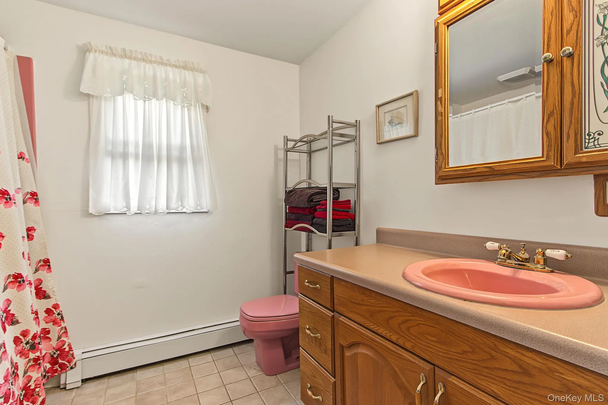 4 Davies Drive, Wappinger, NY, 4 Bedrooms Bedrooms, 10 Rooms Rooms,2 BathroomsBathrooms,Residential,For Rent,Davies,0,1053940 4 Davies Drive, Wappinger, NY, 4 Bedrooms Bedrooms, 10 Rooms Rooms,2 BathroomsBathrooms,Residential,For Rent,Davies,0,1053940