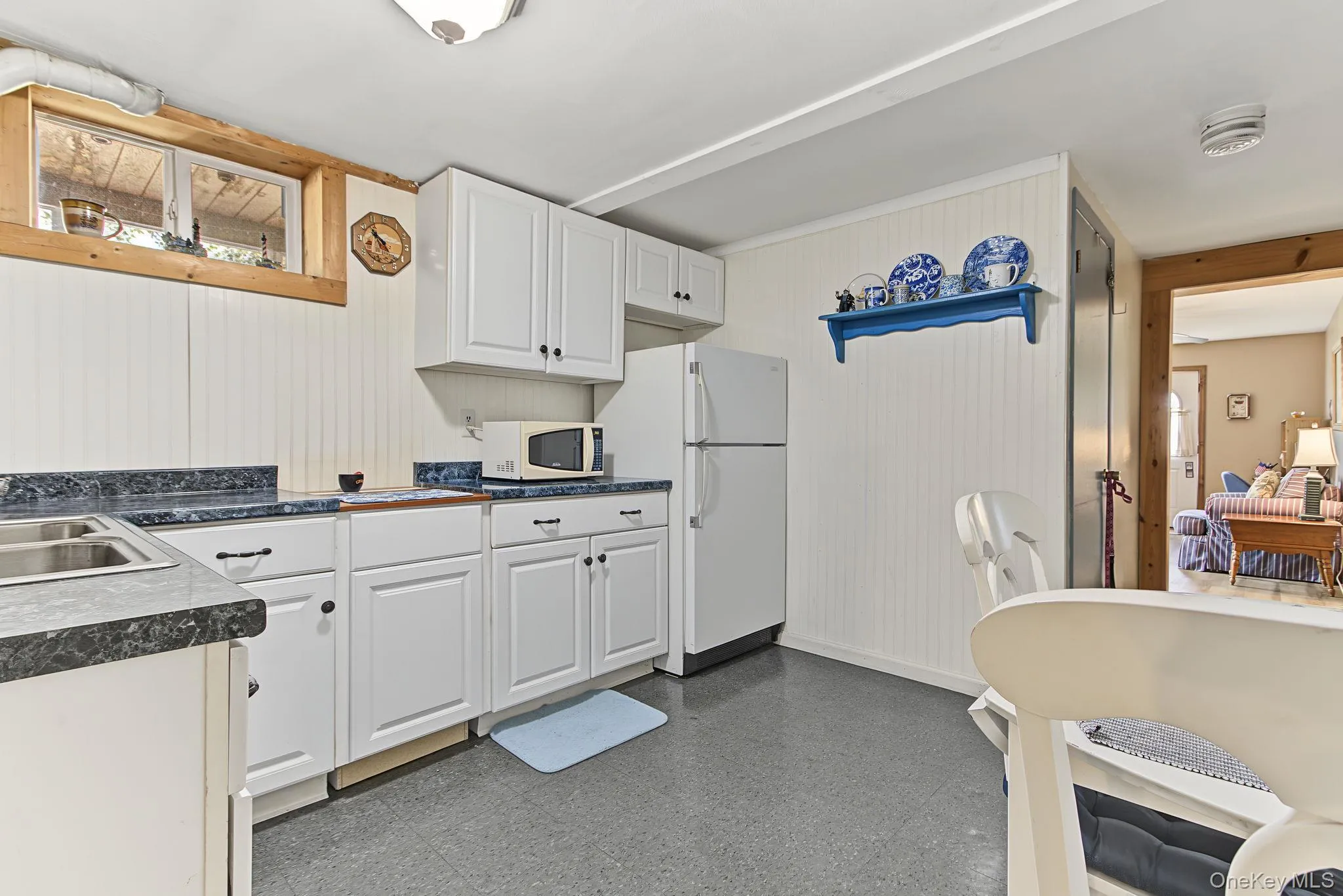 4 Davies Drive, Wappinger, NY, 4 Bedrooms Bedrooms, 10 Rooms Rooms,2 BathroomsBathrooms,Residential,For Rent,Davies,0,1053940 4 Davies Drive, Wappinger, NY, 4 Bedrooms Bedrooms, 10 Rooms Rooms,2 BathroomsBathrooms,Residential,For Rent,Davies,0,1053940