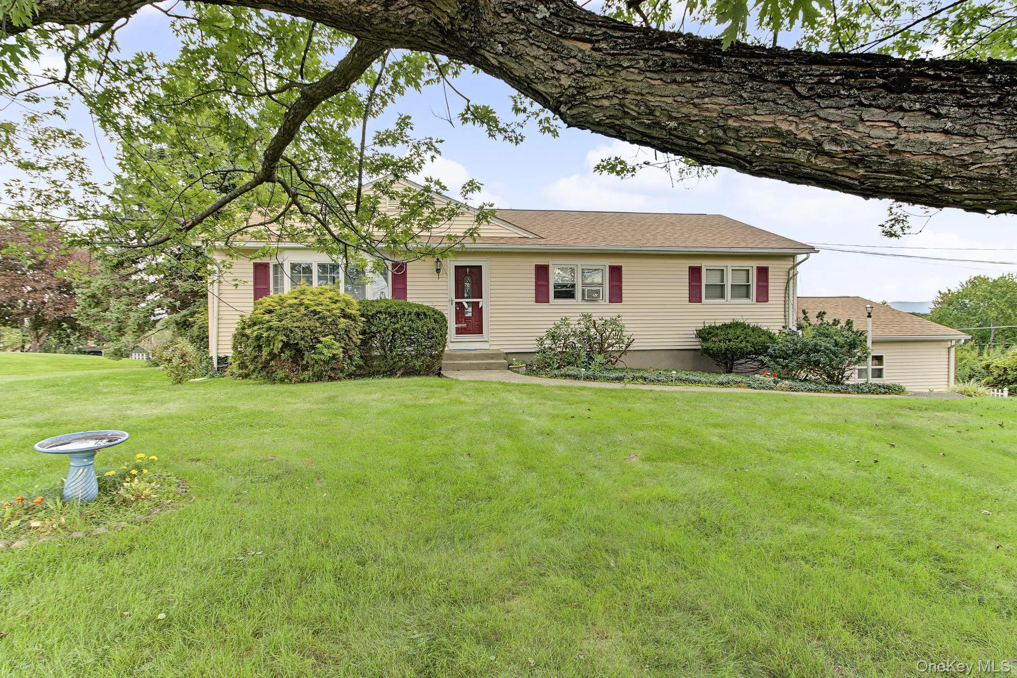 4 Davies Drive, Wappinger, NY, 4 Bedrooms Bedrooms, 10 Rooms Rooms,2 BathroomsBathrooms,Residential,For Rent,Davies,0,1053940 4 Davies Drive, Wappinger, NY, 4 Bedrooms Bedrooms, 10 Rooms Rooms,2 BathroomsBathrooms,Residential,For Rent,Davies,0,1053940