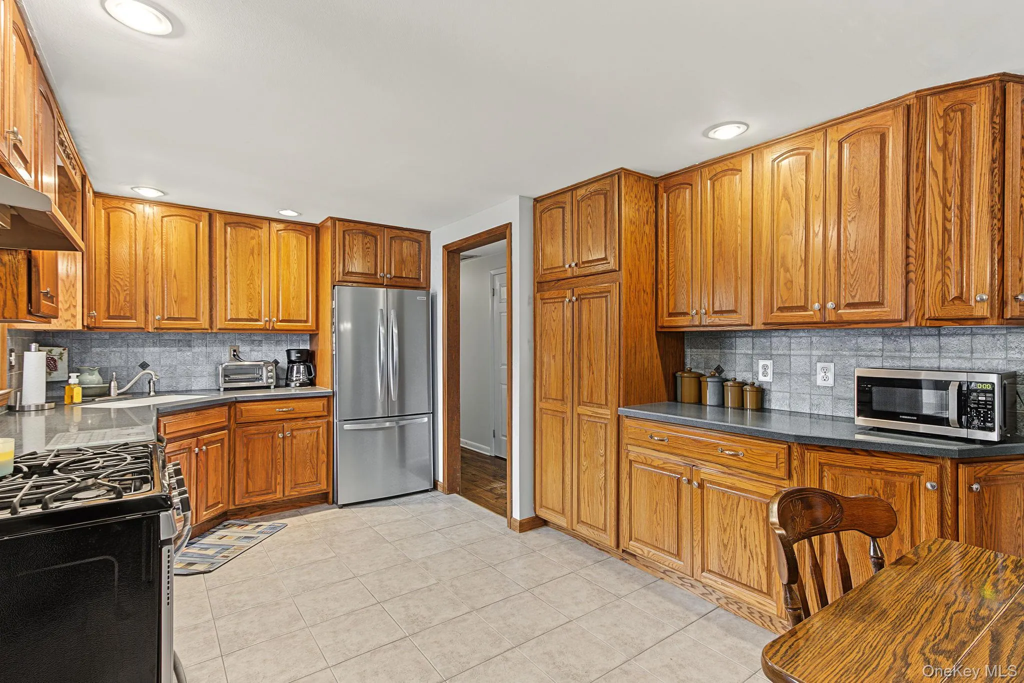 4 Davies Drive, Wappinger, NY, 4 Bedrooms Bedrooms, 10 Rooms Rooms,2 BathroomsBathrooms,Residential,For Rent,Davies,0,1053940 4 Davies Drive, Wappinger, NY, 4 Bedrooms Bedrooms, 10 Rooms Rooms,2 BathroomsBathrooms,Residential,For Rent,Davies,0,1053940