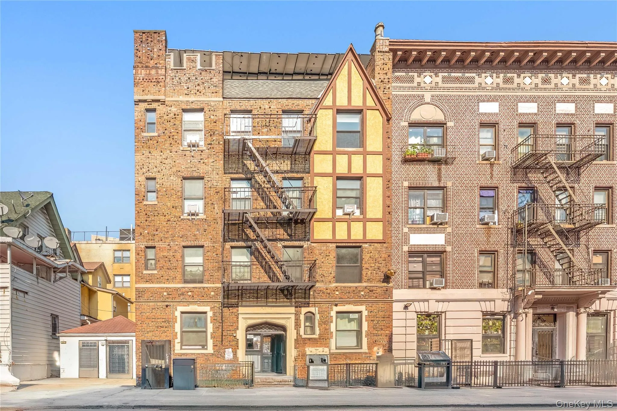 9 Argyle Road, New York, NY, 2 Rooms Rooms,1 BathroomBathrooms,Residential,For Rent,Argyle,0,1053952 9 Argyle Road, New York, NY, 2 Rooms Rooms,1 BathroomBathrooms,Residential,For Rent,Argyle,0,1053952