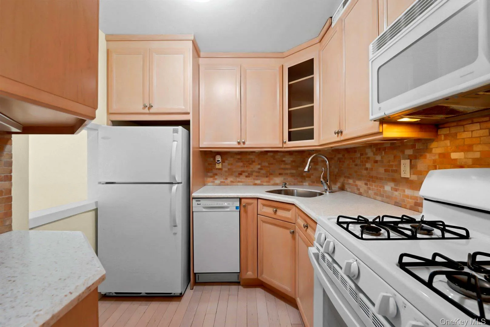 17-85 215th Street, New York, NY, 2 Bedrooms Bedrooms, 5 Rooms Rooms,2 BathroomsBathrooms,Residential,For Rent,215th,0,1053954 17-85 215th Street, New York, NY, 2 Bedrooms Bedrooms, 5 Rooms Rooms,2 BathroomsBathrooms,Residential,For Rent,215th,0,1053954