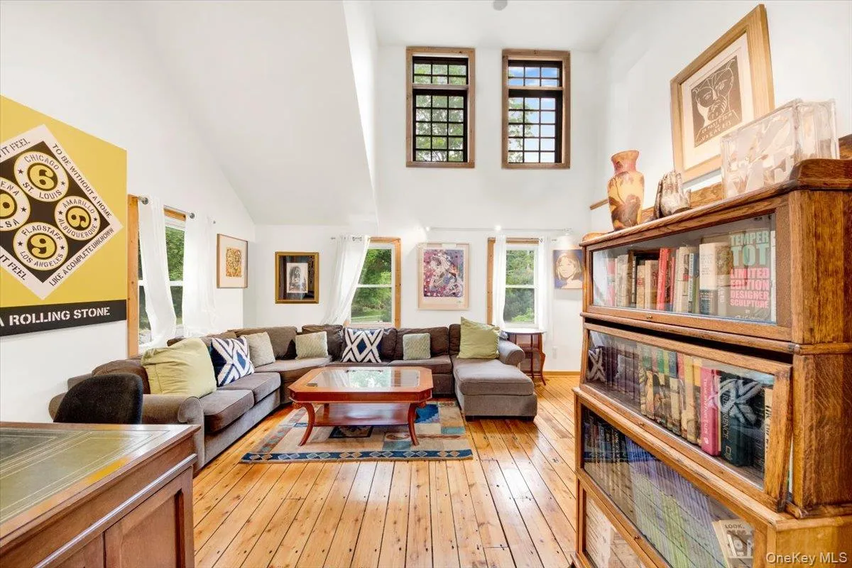 161 Goldens Bridge Road, Bedford, NY, 3 Bedroom Bedrooms, 7 Room Rooms,3 BathroomBathrooms,Residential Lease,For Rent,Goldens Bridge,0,1053957 161 Goldens Bridge Road, Bedford, NY, 3 Bedroom Bedrooms, 7 Room Rooms,3 BathroomBathrooms,Residential Lease,For Rent,Goldens Bridge,0,1053957