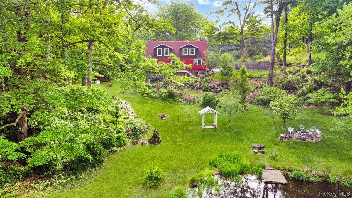 161 Goldens Bridge Road, Bedford, NY, 3 Bedroom Bedrooms, 7 Room Rooms,3 BathroomBathrooms,Residential Lease,For Rent,Goldens Bridge,0,1053957 161 Goldens Bridge Road, Bedford, NY, 3 Bedroom Bedrooms, 7 Room Rooms,3 BathroomBathrooms,Residential Lease,For Rent,Goldens Bridge,0,1053957