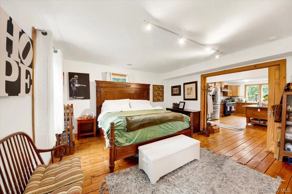 161 Goldens Bridge Road, Bedford, NY, 3 Bedroom Bedrooms, 7 Room Rooms,3 BathroomBathrooms,Residential Lease,For Rent,Goldens Bridge,0,1053957 161 Goldens Bridge Road, Bedford, NY, 3 Bedroom Bedrooms, 7 Room Rooms,3 BathroomBathrooms,Residential Lease,For Rent,Goldens Bridge,0,1053957