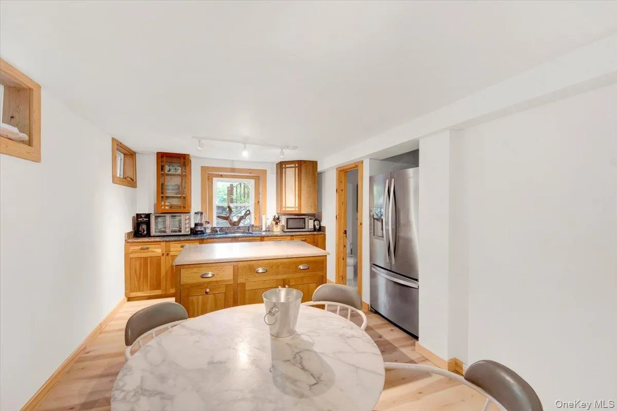 161 Goldens Bridge Road, Bedford, NY, 3 Bedroom Bedrooms, 7 Room Rooms,3 BathroomBathrooms,Residential Lease,For Rent,Goldens Bridge,0,1053957 161 Goldens Bridge Road, Bedford, NY, 3 Bedroom Bedrooms, 7 Room Rooms,3 BathroomBathrooms,Residential Lease,For Rent,Goldens Bridge,0,1053957