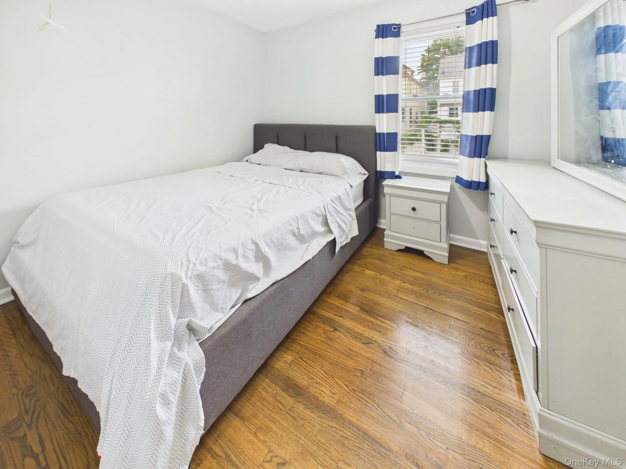 3147 Waterbury Avenue, New York, NY, 4 Bedrooms Bedrooms, 6 Rooms Rooms,3 BathroomsBathrooms,Residential,For Rent,Waterbury,0,1053958 3147 Waterbury Avenue, New York, NY, 4 Bedrooms Bedrooms, 6 Rooms Rooms,3 BathroomsBathrooms,Residential,For Rent,Waterbury,0,1053958