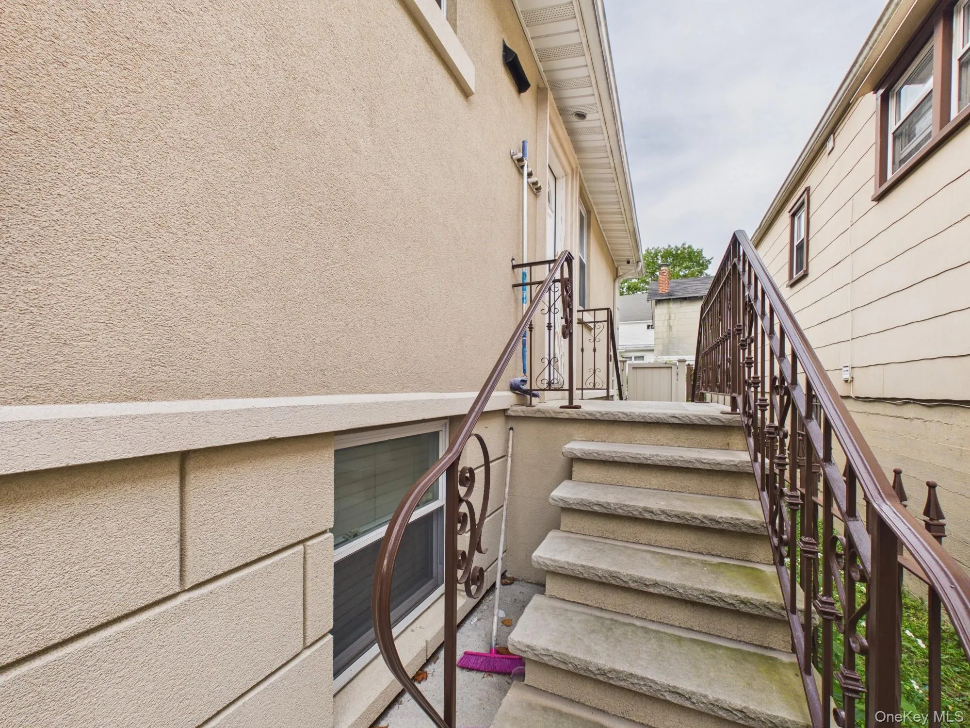 Basement side entrance. Basement side entrance.
