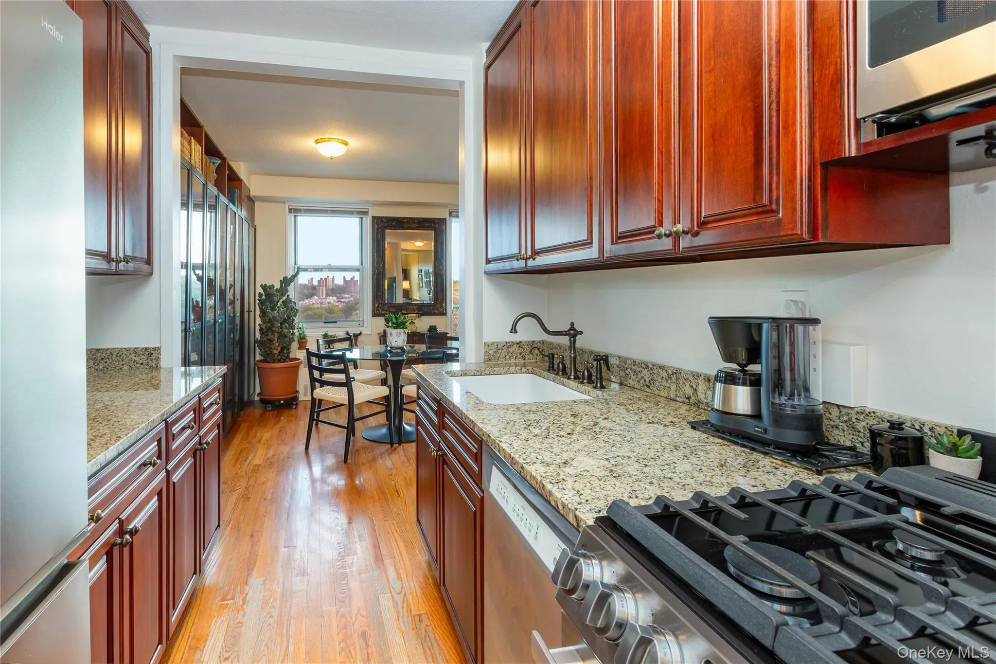 2400 Johnson Avenue, New York, NY, 1 Bedroom Bedrooms, 3 Rooms Rooms,1 BathroomBathrooms,Residential,For Rent,Johnson,0,1053965 2400 Johnson Avenue, New York, NY, 1 Bedroom Bedrooms, 3 Rooms Rooms,1 BathroomBathrooms,Residential,For Rent,Johnson,0,1053965