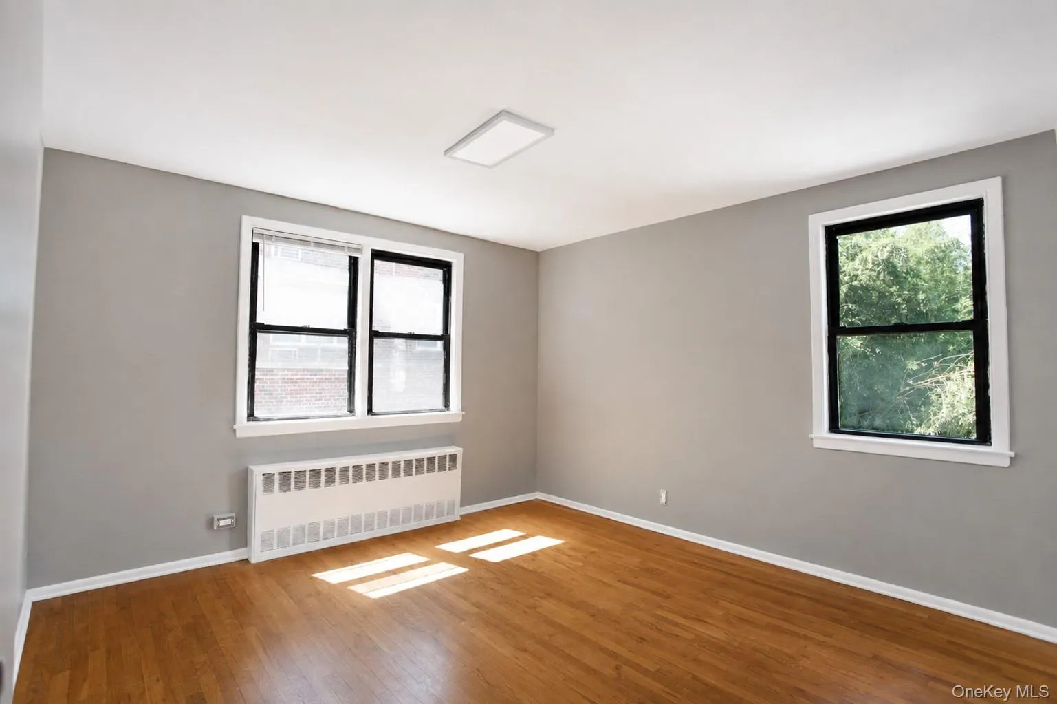 470 Broadway, Long Beach, NY, 1 Bedroom Bedrooms, 4 Rooms Rooms,1 BathroomBathrooms,Residential Lease,For Rent,Broadway,0,1053966 470 Broadway, Long Beach, NY, 1 Bedroom Bedrooms, 4 Rooms Rooms,1 BathroomBathrooms,Residential Lease,For Rent,Broadway,0,1053966
