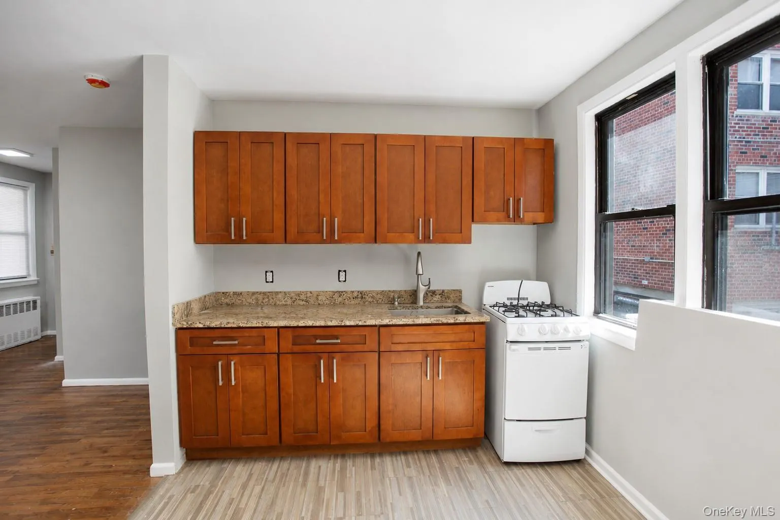 470 Broadway, Long Beach, NY, 1 Bedroom Bedrooms, 4 Rooms Rooms,1 BathroomBathrooms,Residential Lease,For Rent,Broadway,0,1053966 470 Broadway, Long Beach, NY, 1 Bedroom Bedrooms, 4 Rooms Rooms,1 BathroomBathrooms,Residential Lease,For Rent,Broadway,0,1053966