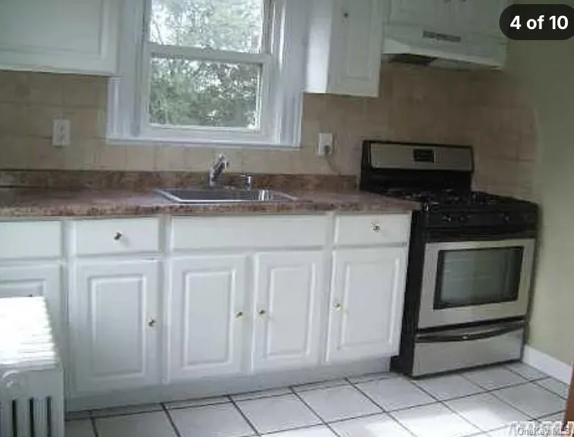24 West End Avenue, North Hempstead, NY, 2 Bedroom Bedrooms, 2 Room Rooms,1 BathroomBathrooms,Residential Lease,For Rent,West End Avenue,0,1053976 24 West End Avenue, North Hempstead, NY, 2 Bedroom Bedrooms, 2 Room Rooms,1 BathroomBathrooms,Residential Lease,For Rent,West End Avenue,0,1053976