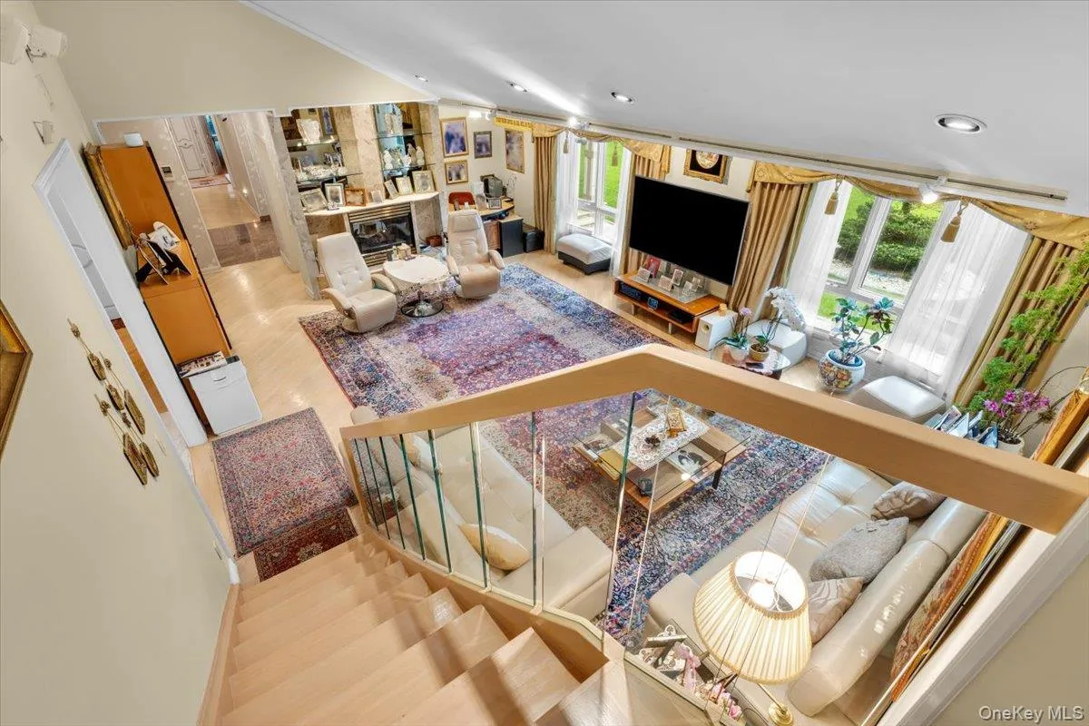 15 Hillcrest Drive, North Hempstead, NY, 5 Bedrooms Bedrooms, 10 Rooms Rooms,5 BathroomsBathrooms,Residential,For Rent,Hillcrest,0,1053978 15 Hillcrest Drive, North Hempstead, NY, 5 Bedrooms Bedrooms, 10 Rooms Rooms,5 BathroomsBathrooms,Residential,For Rent,Hillcrest,0,1053978