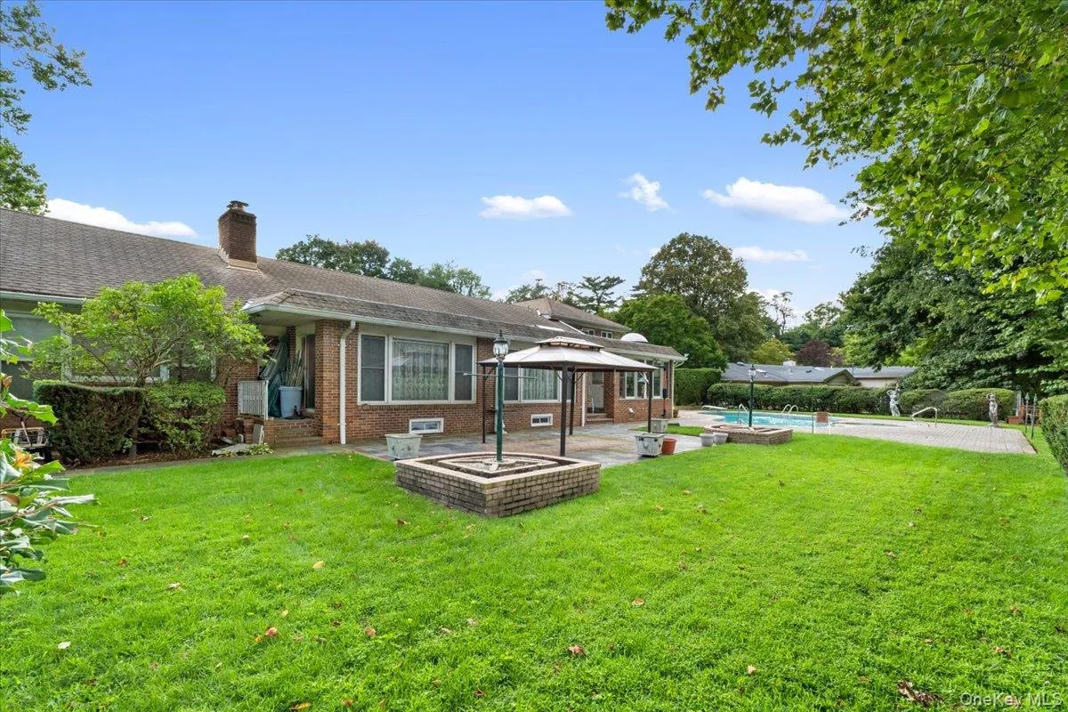 15 Hillcrest Drive, North Hempstead, NY, 5 Bedrooms Bedrooms, 10 Rooms Rooms,5 BathroomsBathrooms,Residential,For Rent,Hillcrest,0,1053978 15 Hillcrest Drive, North Hempstead, NY, 5 Bedrooms Bedrooms, 10 Rooms Rooms,5 BathroomsBathrooms,Residential,For Rent,Hillcrest,0,1053978