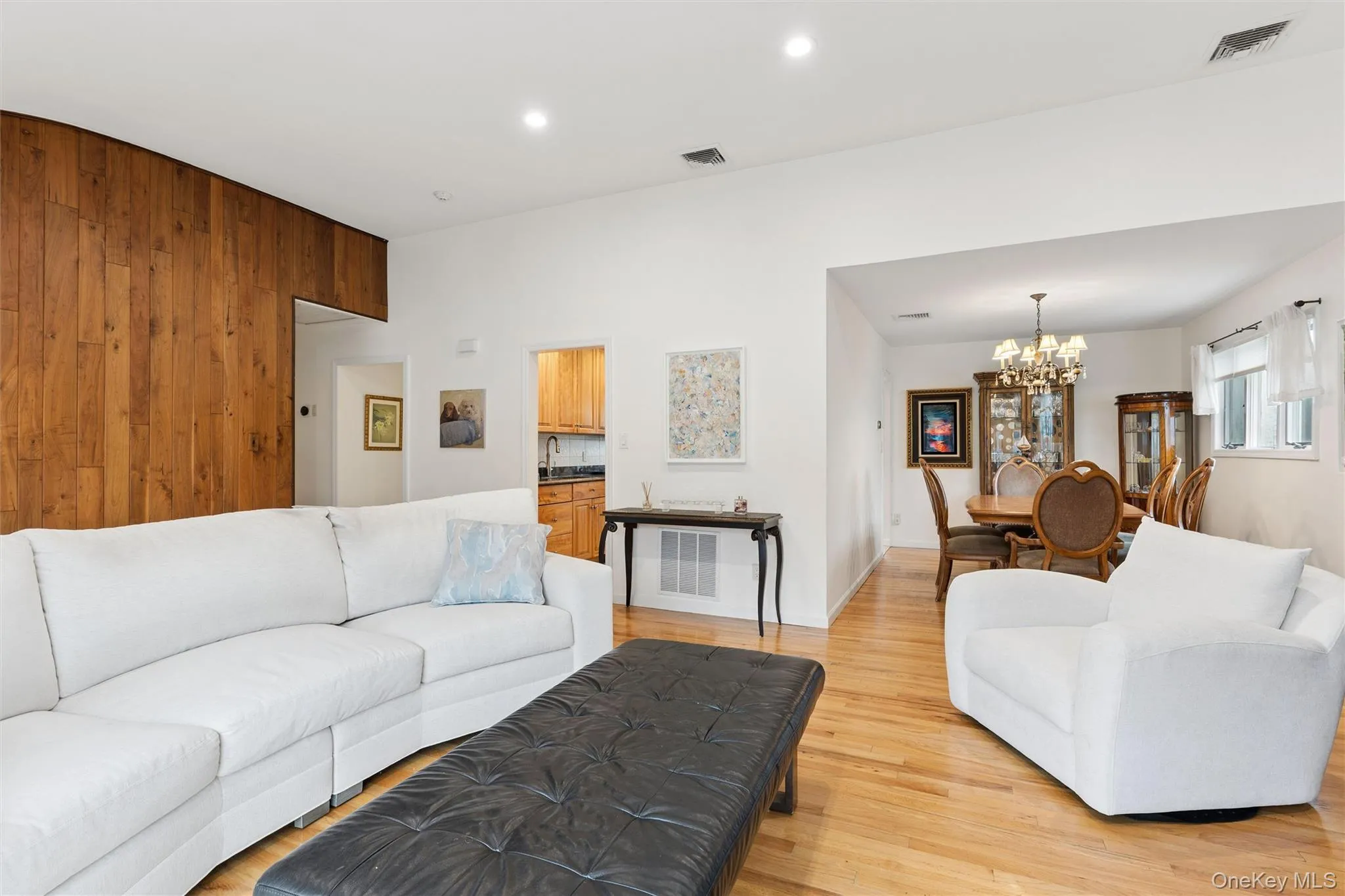 2919 Bond Drive, Hempstead, NY, 4 Bedrooms Bedrooms, 8 Rooms Rooms,2 BathroomsBathrooms,Residential,For Rent,Bond,0,1053980 2919 Bond Drive, Hempstead, NY, 4 Bedrooms Bedrooms, 8 Rooms Rooms,2 BathroomsBathrooms,Residential,For Rent,Bond,0,1053980