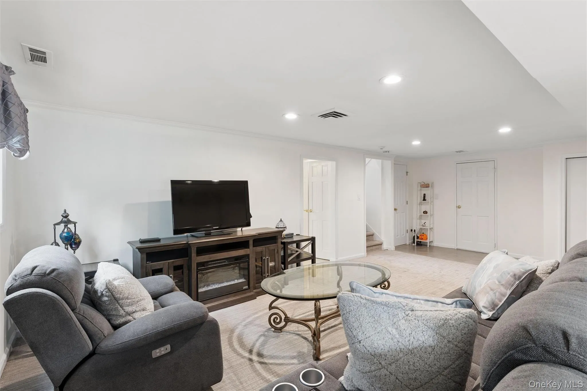 2919 Bond Drive, Hempstead, NY, 4 Bedrooms Bedrooms, 8 Rooms Rooms,2 BathroomsBathrooms,Residential,For Rent,Bond,0,1053980 2919 Bond Drive, Hempstead, NY, 4 Bedrooms Bedrooms, 8 Rooms Rooms,2 BathroomsBathrooms,Residential,For Rent,Bond,0,1053980