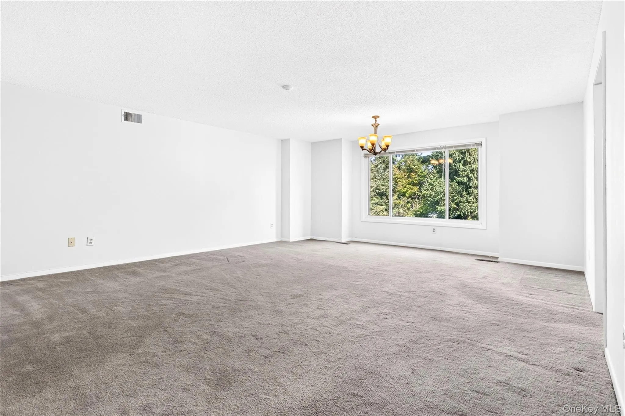 70 Chester Lane, Clarkstown, NY, 1 Bedroom Bedrooms, 4 Rooms Rooms,1 BathroomBathrooms,Residential,For Rent,Chester,0,1053981 70 Chester Lane, Clarkstown, NY, 1 Bedroom Bedrooms, 4 Rooms Rooms,1 BathroomBathrooms,Residential,For Rent,Chester,0,1053981
