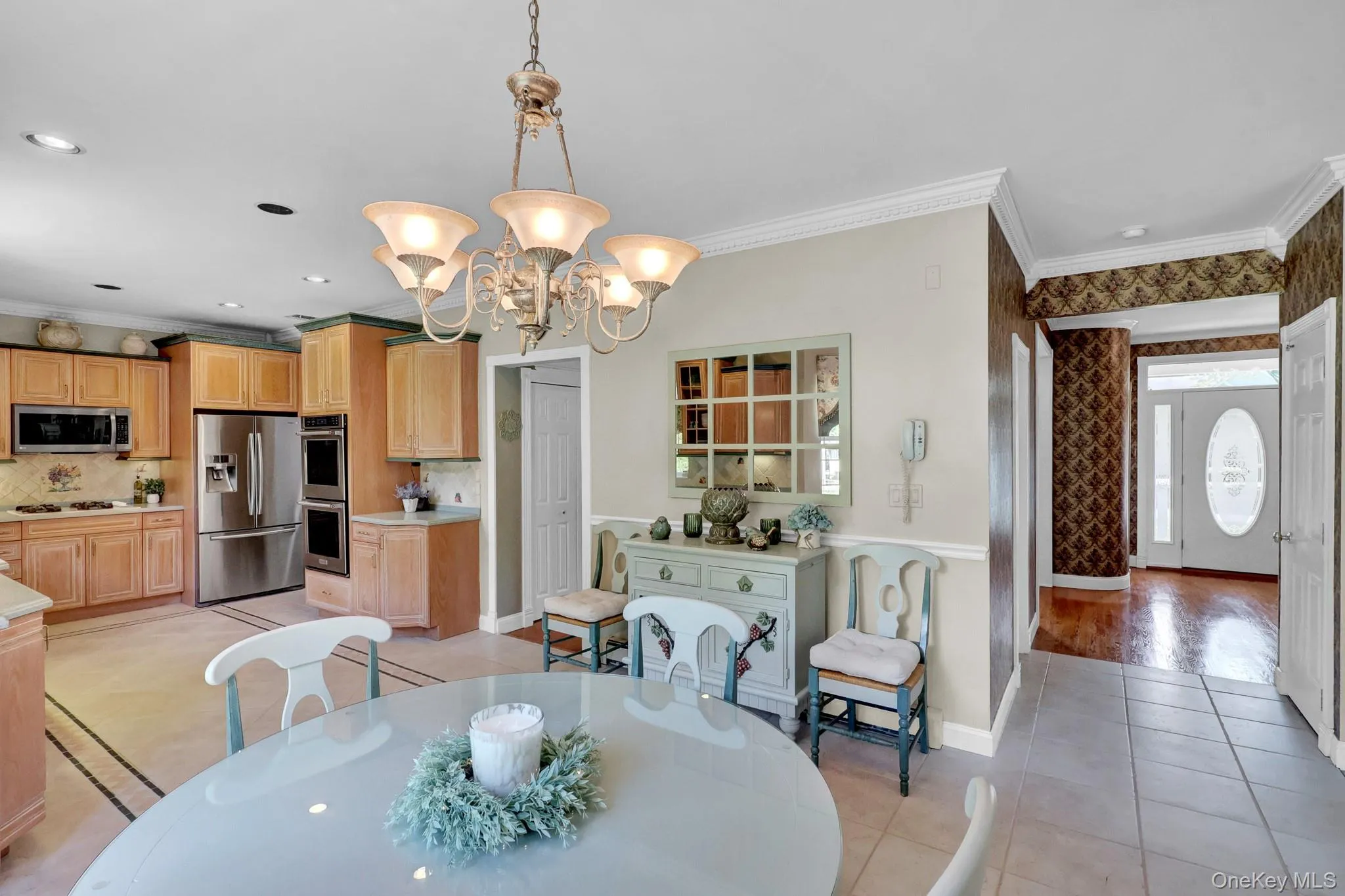 6 Patricks Way, Smithtown, NY, 5 Bedrooms Bedrooms, 11 Rooms Rooms,3 BathroomsBathrooms,Residential,For Rent,Patricks,0,1053983 6 Patricks Way, Smithtown, NY, 5 Bedrooms Bedrooms, 11 Rooms Rooms,3 BathroomsBathrooms,Residential,For Rent,Patricks,0,1053983