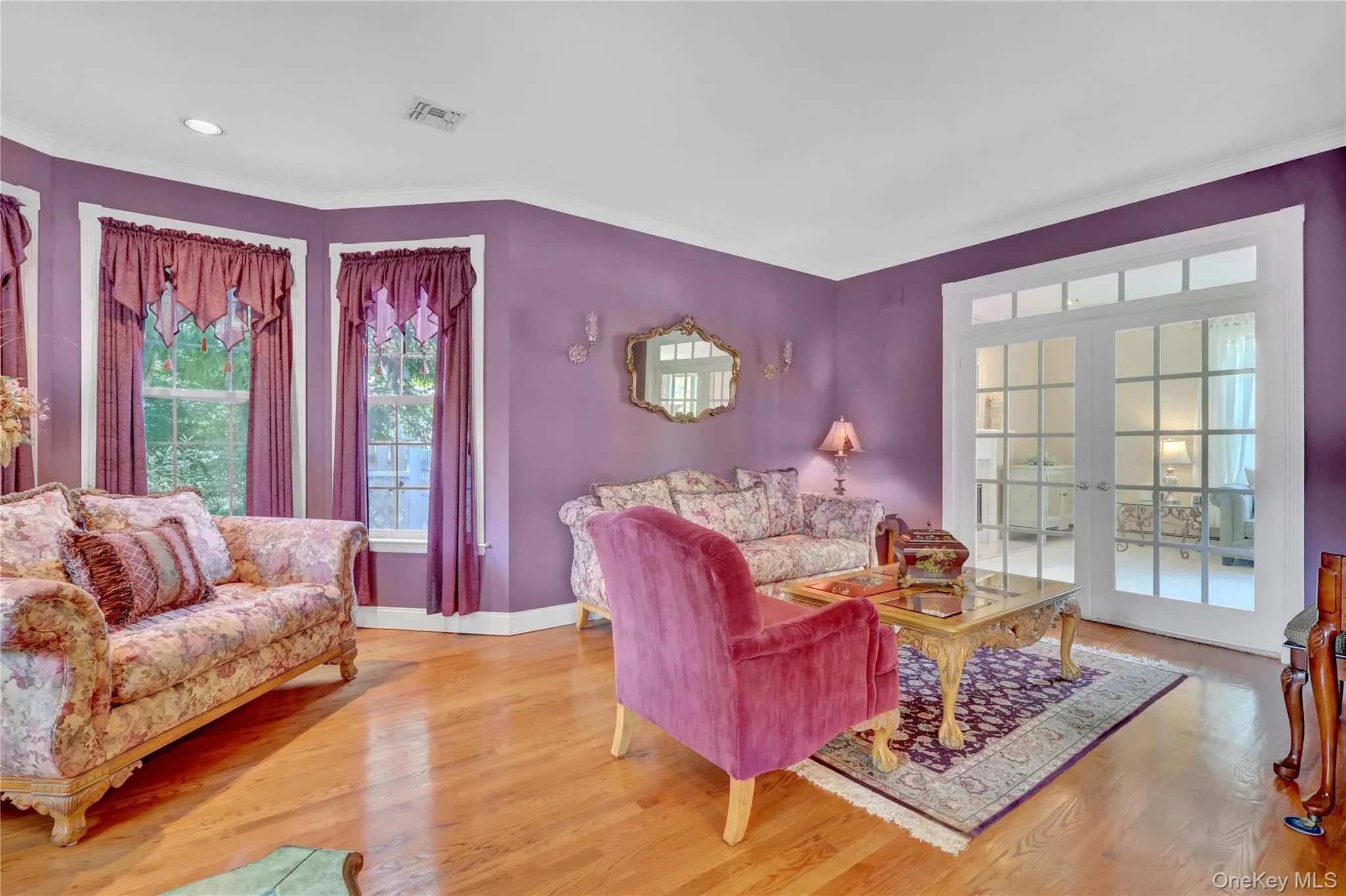 6 Patricks Way, Smithtown, NY, 5 Bedrooms Bedrooms, 11 Rooms Rooms,3 BathroomsBathrooms,Residential,For Rent,Patricks,0,1053983 6 Patricks Way, Smithtown, NY, 5 Bedrooms Bedrooms, 11 Rooms Rooms,3 BathroomsBathrooms,Residential,For Rent,Patricks,0,1053983