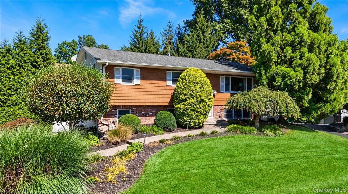 9 Dogwood Lane, Orangetown, NY, 4 Bedrooms Bedrooms, 9 Rooms Rooms,2 BathroomsBathrooms,Residential,For Rent,Dogwood,0,1053984 9 Dogwood Lane, Orangetown, NY, 4 Bedrooms Bedrooms, 9 Rooms Rooms,2 BathroomsBathrooms,Residential,For Rent,Dogwood,0,1053984