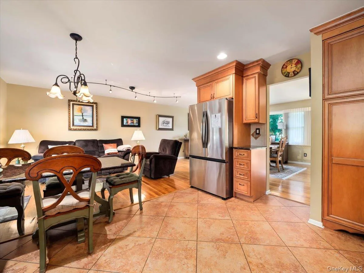 9 Dogwood Lane, Orangetown, NY, 4 Bedrooms Bedrooms, 9 Rooms Rooms,2 BathroomsBathrooms,Residential,For Rent,Dogwood,0,1053984 9 Dogwood Lane, Orangetown, NY, 4 Bedrooms Bedrooms, 9 Rooms Rooms,2 BathroomsBathrooms,Residential,For Rent,Dogwood,0,1053984