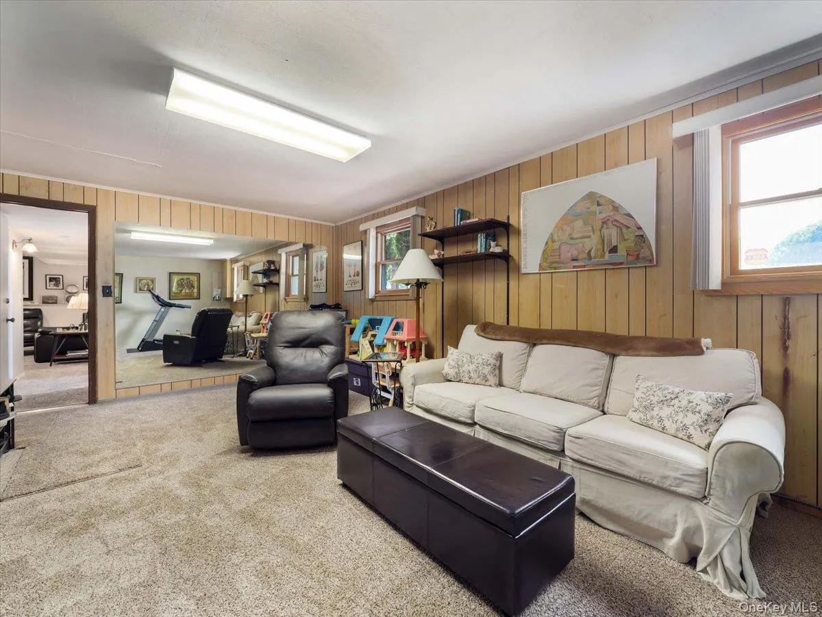 9 Dogwood Lane, Orangetown, NY, 4 Bedrooms Bedrooms, 9 Rooms Rooms,2 BathroomsBathrooms,Residential,For Rent,Dogwood,0,1053984 9 Dogwood Lane, Orangetown, NY, 4 Bedrooms Bedrooms, 9 Rooms Rooms,2 BathroomsBathrooms,Residential,For Rent,Dogwood,0,1053984