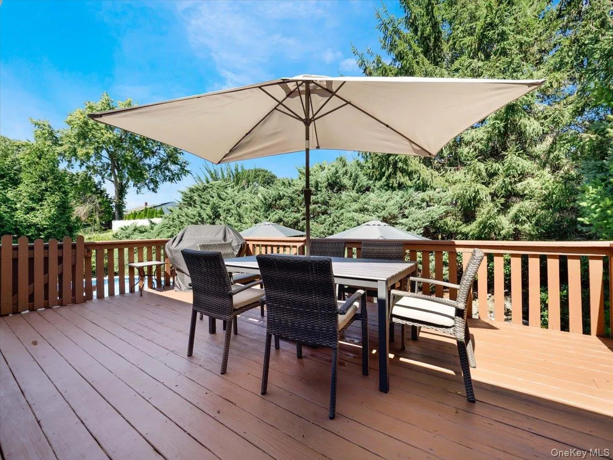 9 Dogwood Lane, Orangetown, NY, 4 Bedrooms Bedrooms, 9 Rooms Rooms,2 BathroomsBathrooms,Residential,For Rent,Dogwood,0,1053984 9 Dogwood Lane, Orangetown, NY, 4 Bedrooms Bedrooms, 9 Rooms Rooms,2 BathroomsBathrooms,Residential,For Rent,Dogwood,0,1053984