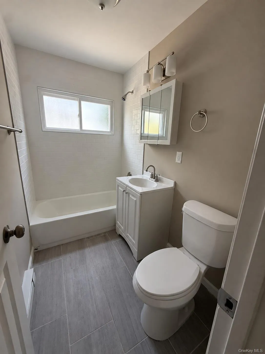 102 Mountaindale Road, Yonkers, NY, 2 Bedrooms Bedrooms, 6 Rooms Rooms,1 BathroomBathrooms,Residential,For Rent,Mountaindale,0,1053985 102 Mountaindale Road, Yonkers, NY, 2 Bedrooms Bedrooms, 6 Rooms Rooms,1 BathroomBathrooms,Residential,For Rent,Mountaindale,0,1053985