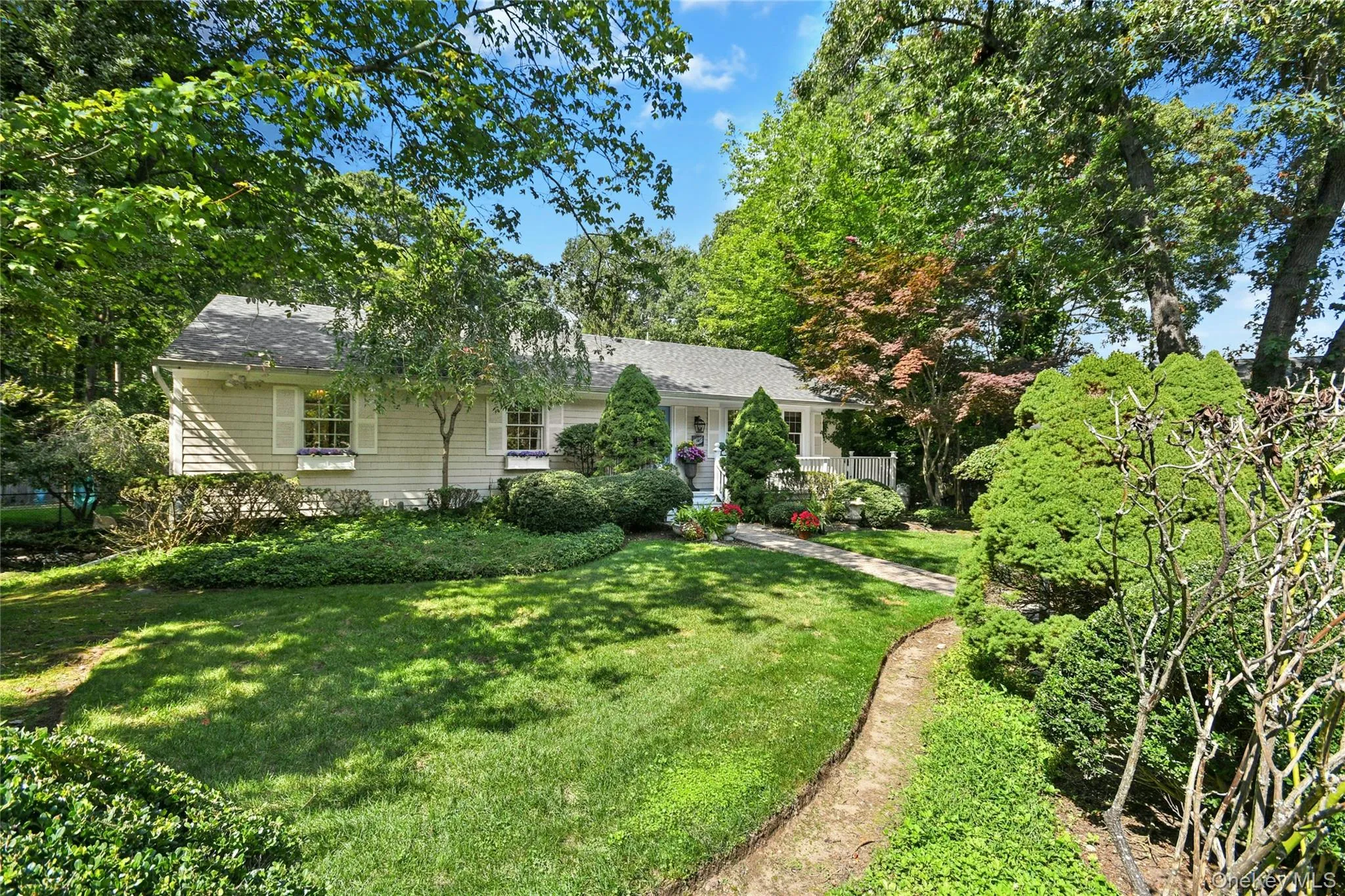 111 Red Oak Court, Brookhaven, NY, 3 Bedrooms Bedrooms, 7 Rooms Rooms,2 BathroomsBathrooms,Residential,For Rent,Red Oak,0,1053986 111 Red Oak Court, Brookhaven, NY, 3 Bedrooms Bedrooms, 7 Rooms Rooms,2 BathroomsBathrooms,Residential,For Rent,Red Oak,0,1053986