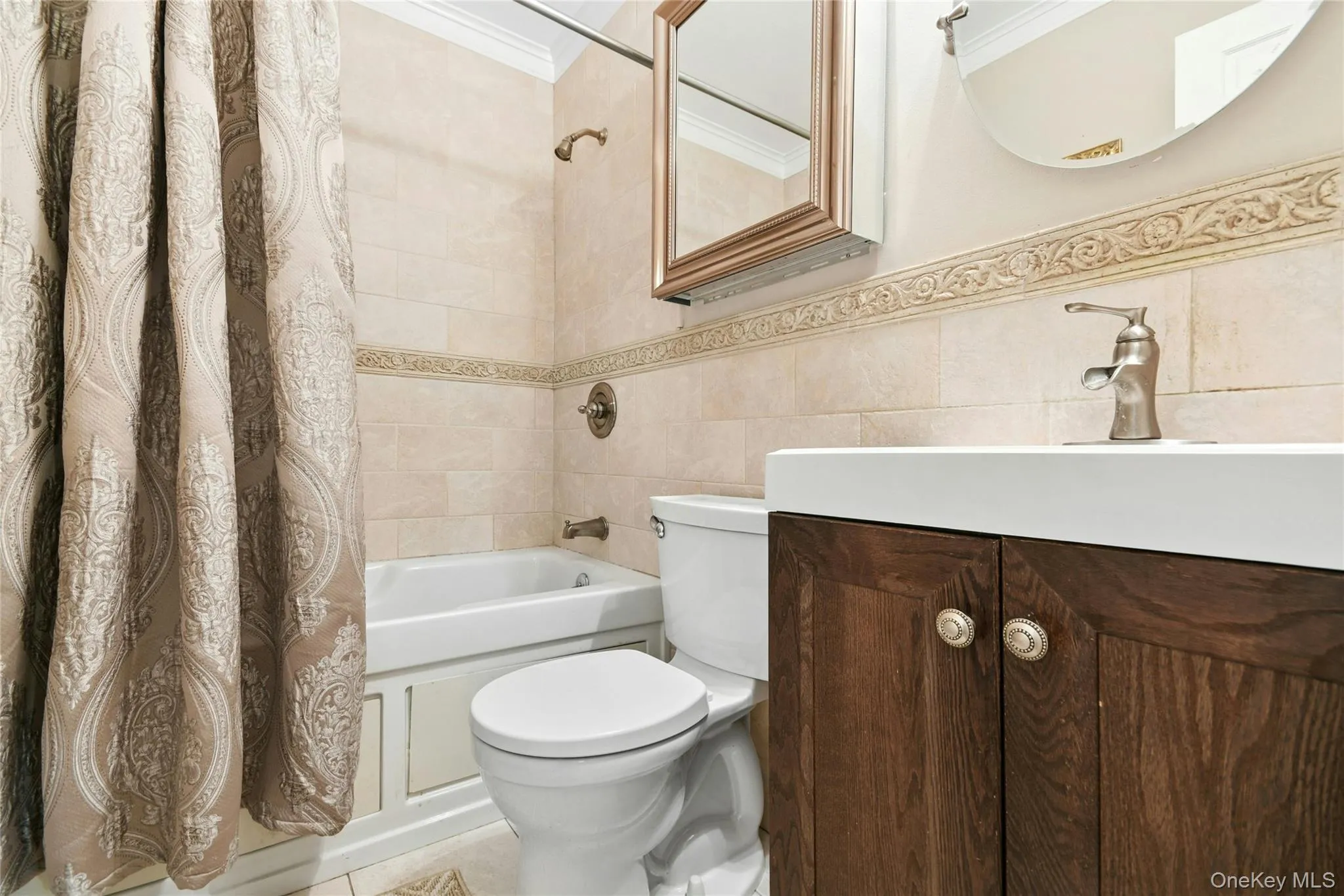 111 Red Oak Court, Brookhaven, NY, 3 Bedrooms Bedrooms, 7 Rooms Rooms,2 BathroomsBathrooms,Residential,For Rent,Red Oak,0,1053986 111 Red Oak Court, Brookhaven, NY, 3 Bedrooms Bedrooms, 7 Rooms Rooms,2 BathroomsBathrooms,Residential,For Rent,Red Oak,0,1053986