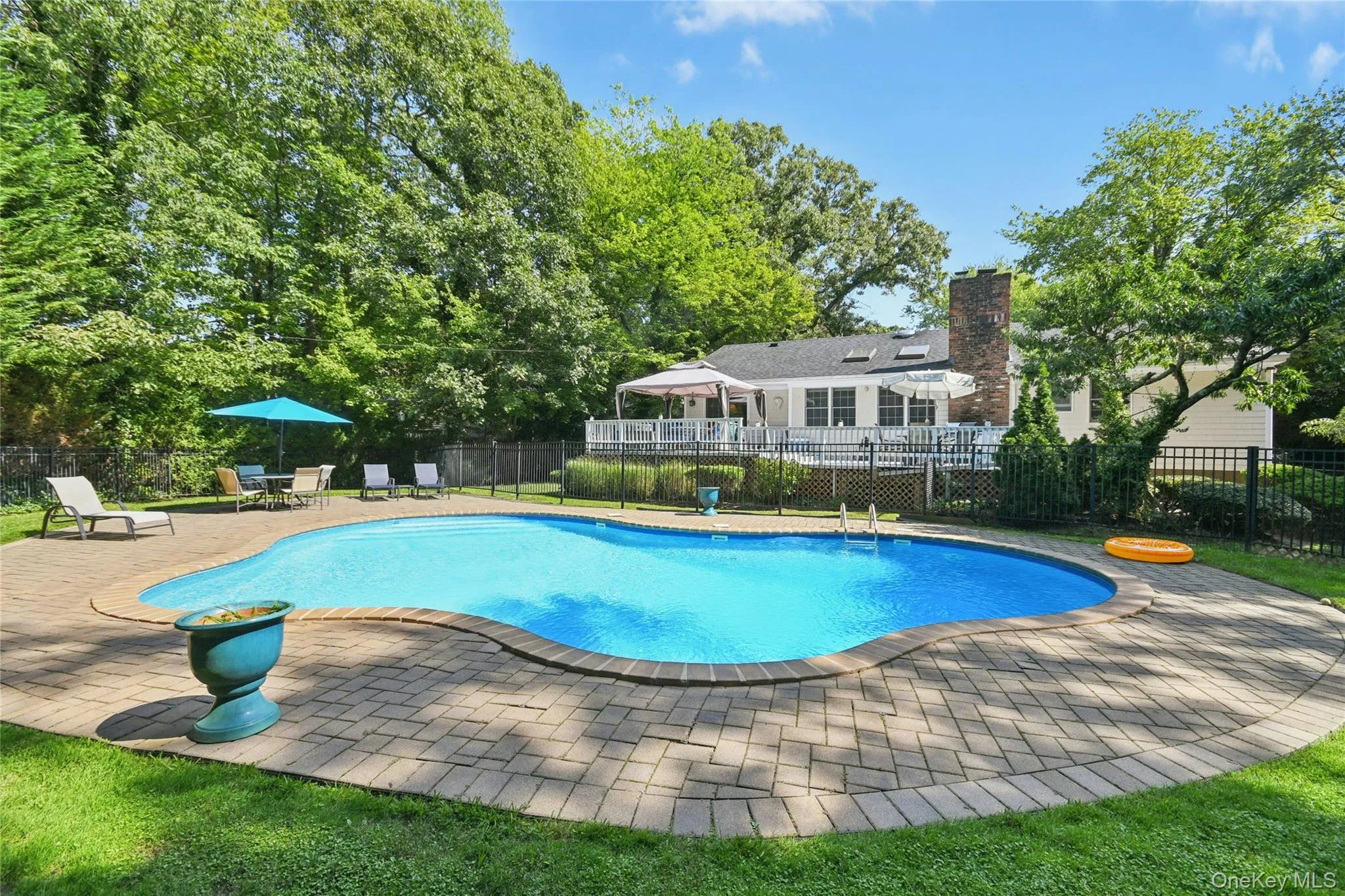 111 Red Oak Court, Brookhaven, NY, 3 Bedrooms Bedrooms, 7 Rooms Rooms,2 BathroomsBathrooms,Residential,For Rent,Red Oak,0,1053986 111 Red Oak Court, Brookhaven, NY, 3 Bedrooms Bedrooms, 7 Rooms Rooms,2 BathroomsBathrooms,Residential,For Rent,Red Oak,0,1053986
