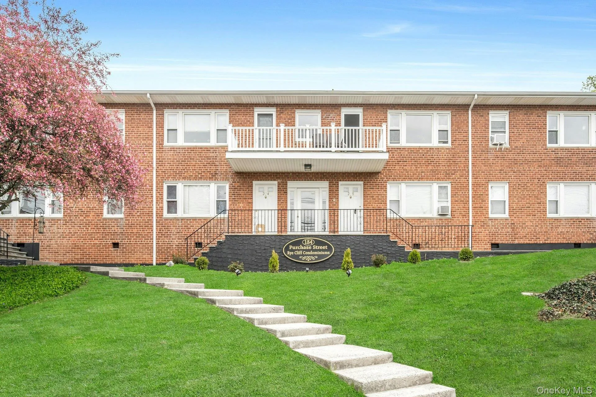 184 Purchase Street, Rye City, NY, 2 Bedroom Bedrooms, 4 Room Rooms,1 BathroomBathrooms,Residential Lease,For Rent,Purchase,0,1053988 184 Purchase Street, Rye City, NY, 2 Bedroom Bedrooms, 4 Room Rooms,1 BathroomBathrooms,Residential Lease,For Rent,Purchase,0,1053988