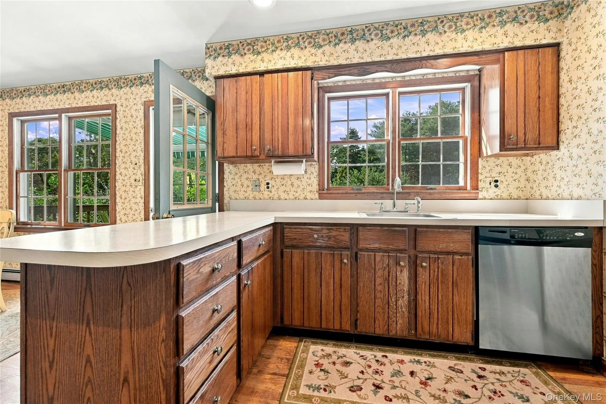 43 Farm Road, Riverhead, NY, 4 Bedrooms Bedrooms, 8 Rooms Rooms,2 BathroomsBathrooms,Residential,For Rent,Farm,0,1053990 43 Farm Road, Riverhead, NY, 4 Bedrooms Bedrooms, 8 Rooms Rooms,2 BathroomsBathrooms,Residential,For Rent,Farm,0,1053990