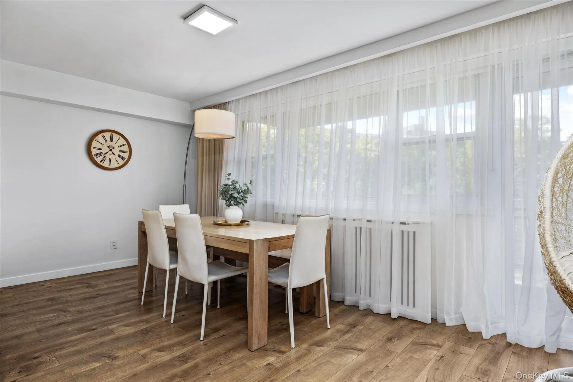 151-31 88th Street, New York, NY, 2 Bedrooms Bedrooms, 5 Rooms Rooms,2 BathroomsBathrooms,Residential,For Rent,88th,0,1053995 151-31 88th Street, New York, NY, 2 Bedrooms Bedrooms, 5 Rooms Rooms,2 BathroomsBathrooms,Residential,For Rent,88th,0,1053995