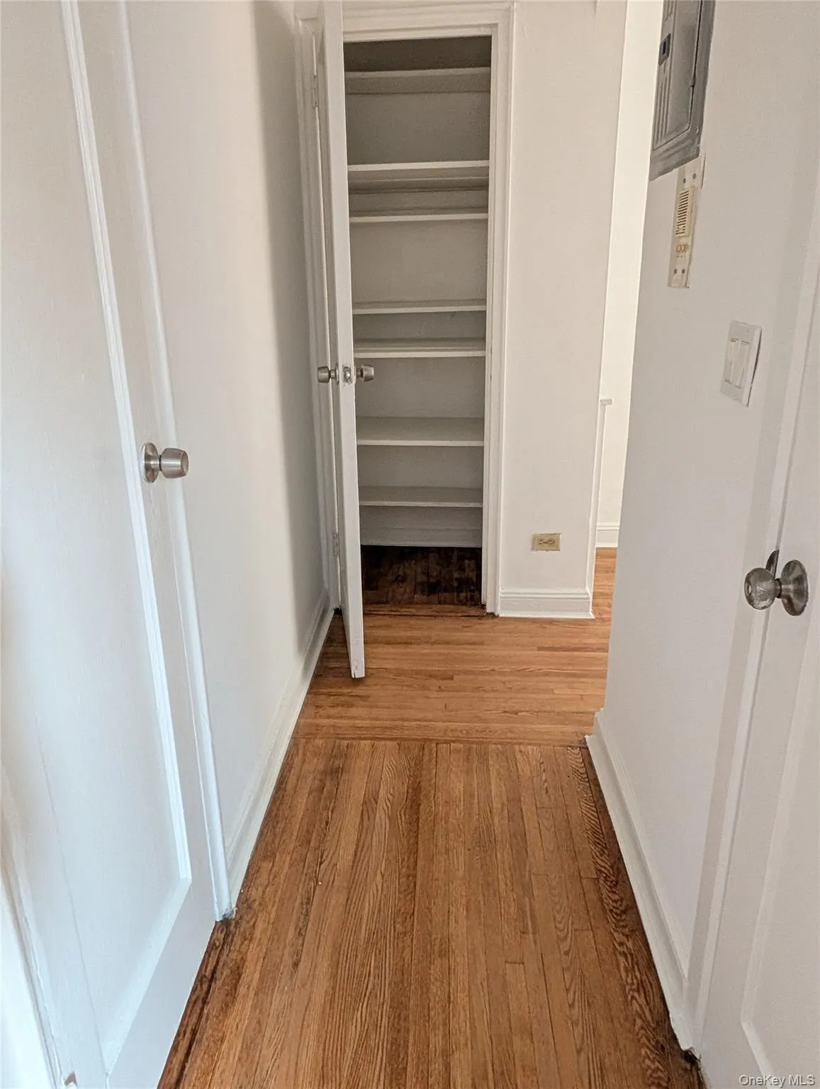 80-09 35th Avenue, New York, NY, 1 Bedroom Bedrooms, 4 Room Rooms,1 BathroomBathrooms,Residential Lease,For Rent,35th,0,1053996 80-09 35th Avenue, New York, NY, 1 Bedroom Bedrooms, 4 Room Rooms,1 BathroomBathrooms,Residential Lease,For Rent,35th,0,1053996