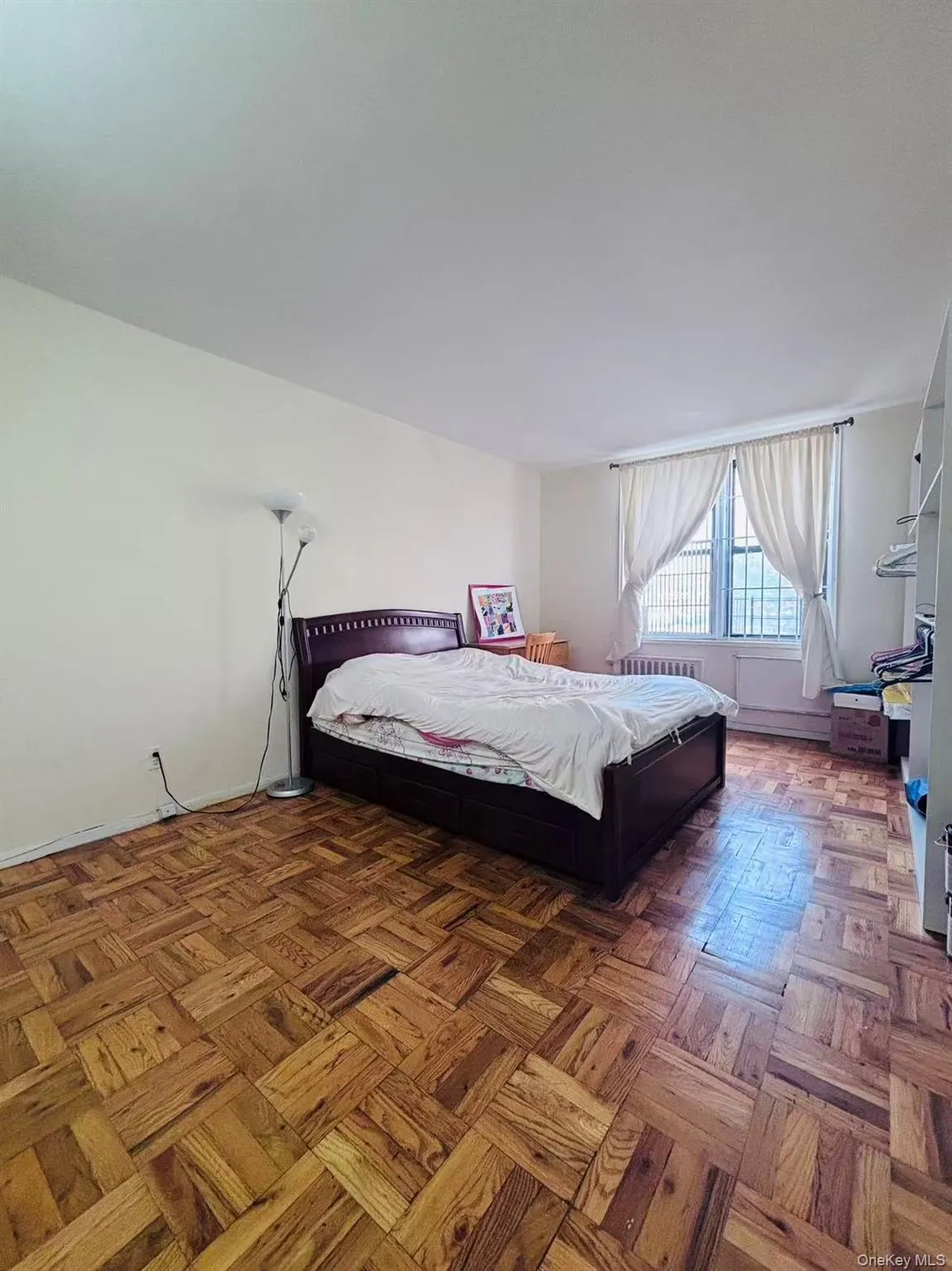 137-40 45TH Avenue, New York, NY, 1 Bedroom Bedrooms, 4 Rooms Rooms,1 BathroomBathrooms,Residential,For Rent,45TH,0,1053997 137-40 45TH Avenue, New York, NY, 1 Bedroom Bedrooms, 4 Rooms Rooms,1 BathroomBathrooms,Residential,For Rent,45TH,0,1053997