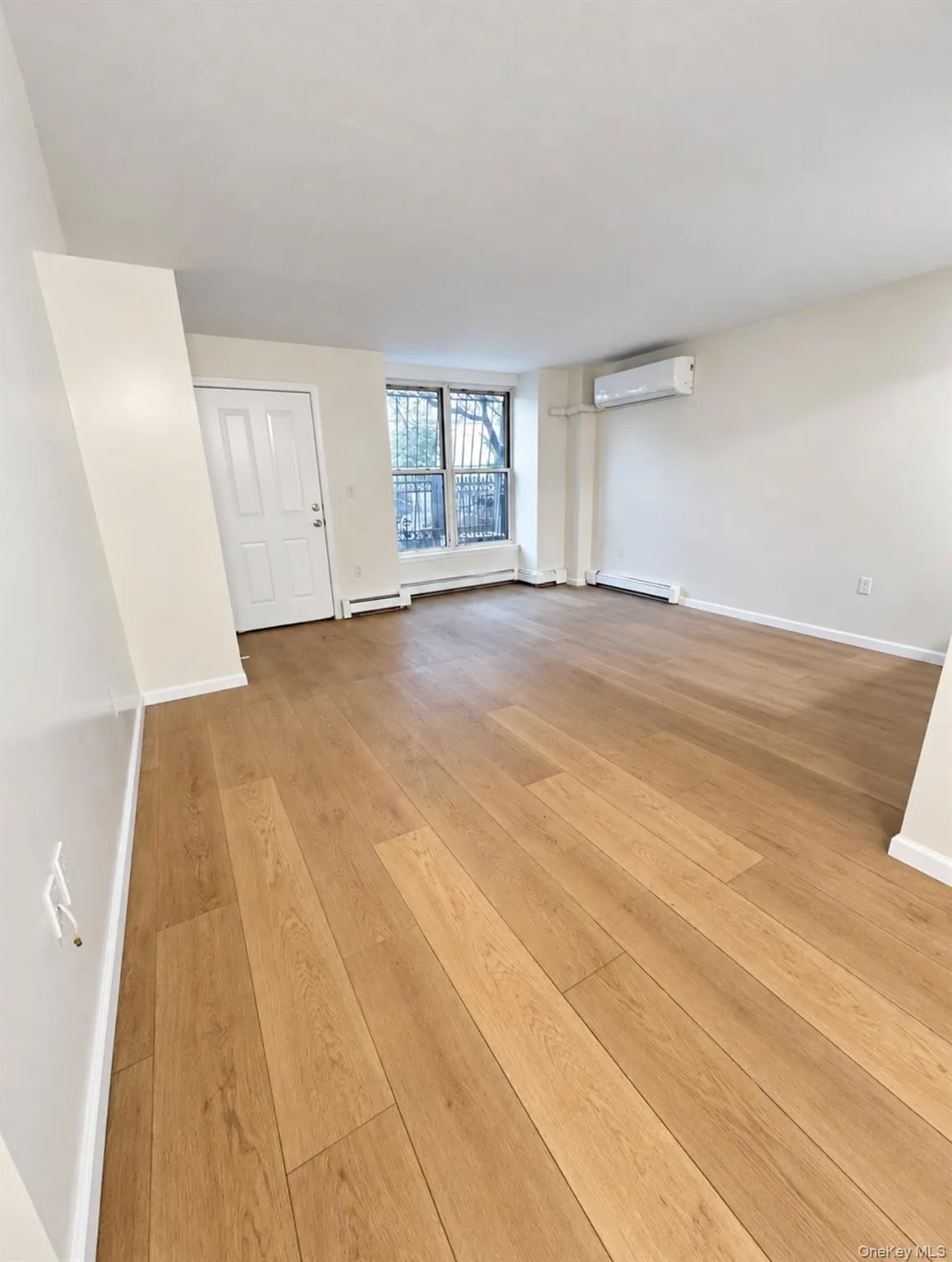 HARDWOOD FLOORS HARDWOOD FLOORS