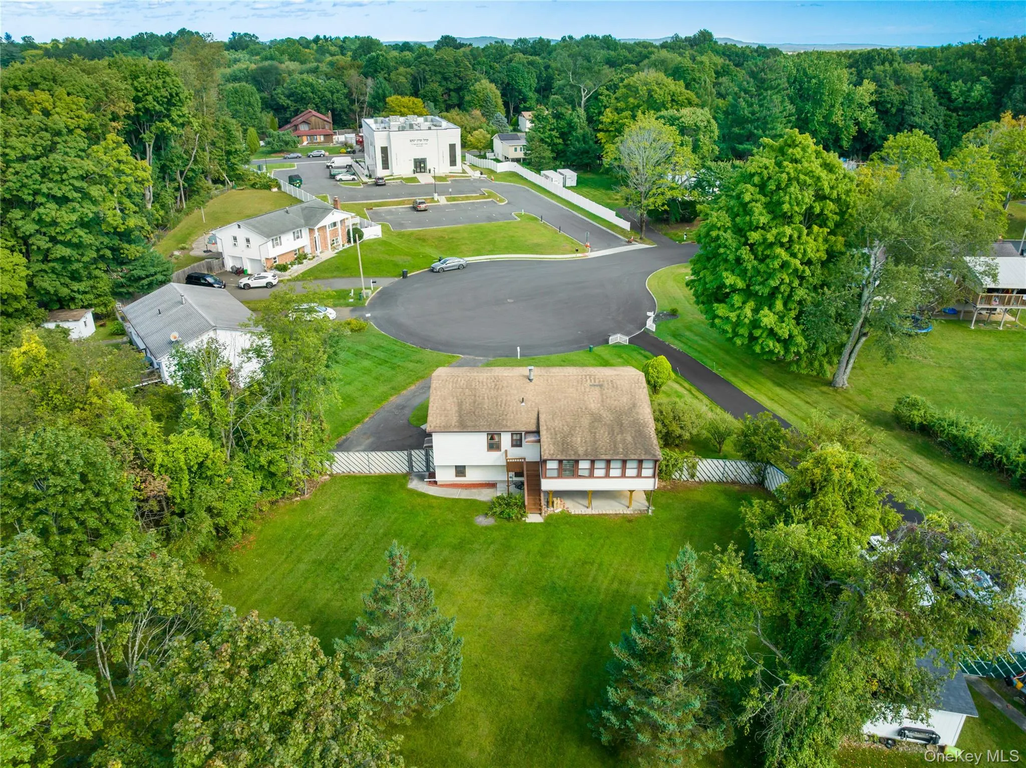 7 Roxbury Court, Ramapo, NY, 4 Bedrooms Bedrooms, 9 Rooms Rooms,3 BathroomsBathrooms,Residential,For Rent,Roxbury,0,1054002 7 Roxbury Court, Ramapo, NY, 4 Bedrooms Bedrooms, 9 Rooms Rooms,3 BathroomsBathrooms,Residential,For Rent,Roxbury,0,1054002