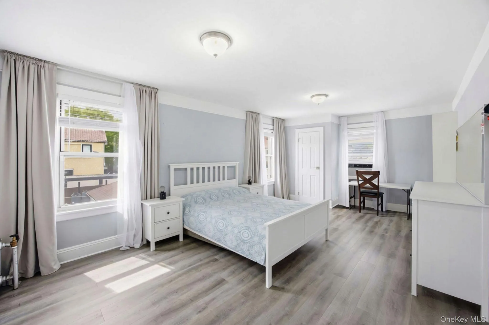 88-38 78th Avenue, New York, NY, 4 Bedrooms Bedrooms, 8 Rooms Rooms,3 BathroomsBathrooms,Residential,For Rent,78th,0,1054003 88-38 78th Avenue, New York, NY, 4 Bedrooms Bedrooms, 8 Rooms Rooms,3 BathroomsBathrooms,Residential,For Rent,78th,0,1054003