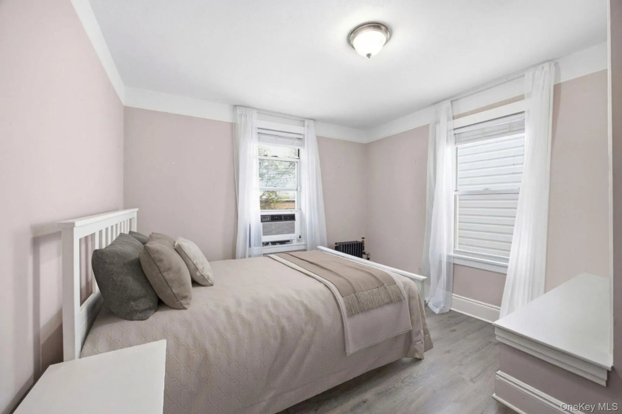 88-38 78th Avenue, New York, NY, 4 Bedrooms Bedrooms, 8 Rooms Rooms,3 BathroomsBathrooms,Residential,For Rent,78th,0,1054003 88-38 78th Avenue, New York, NY, 4 Bedrooms Bedrooms, 8 Rooms Rooms,3 BathroomsBathrooms,Residential,For Rent,78th,0,1054003