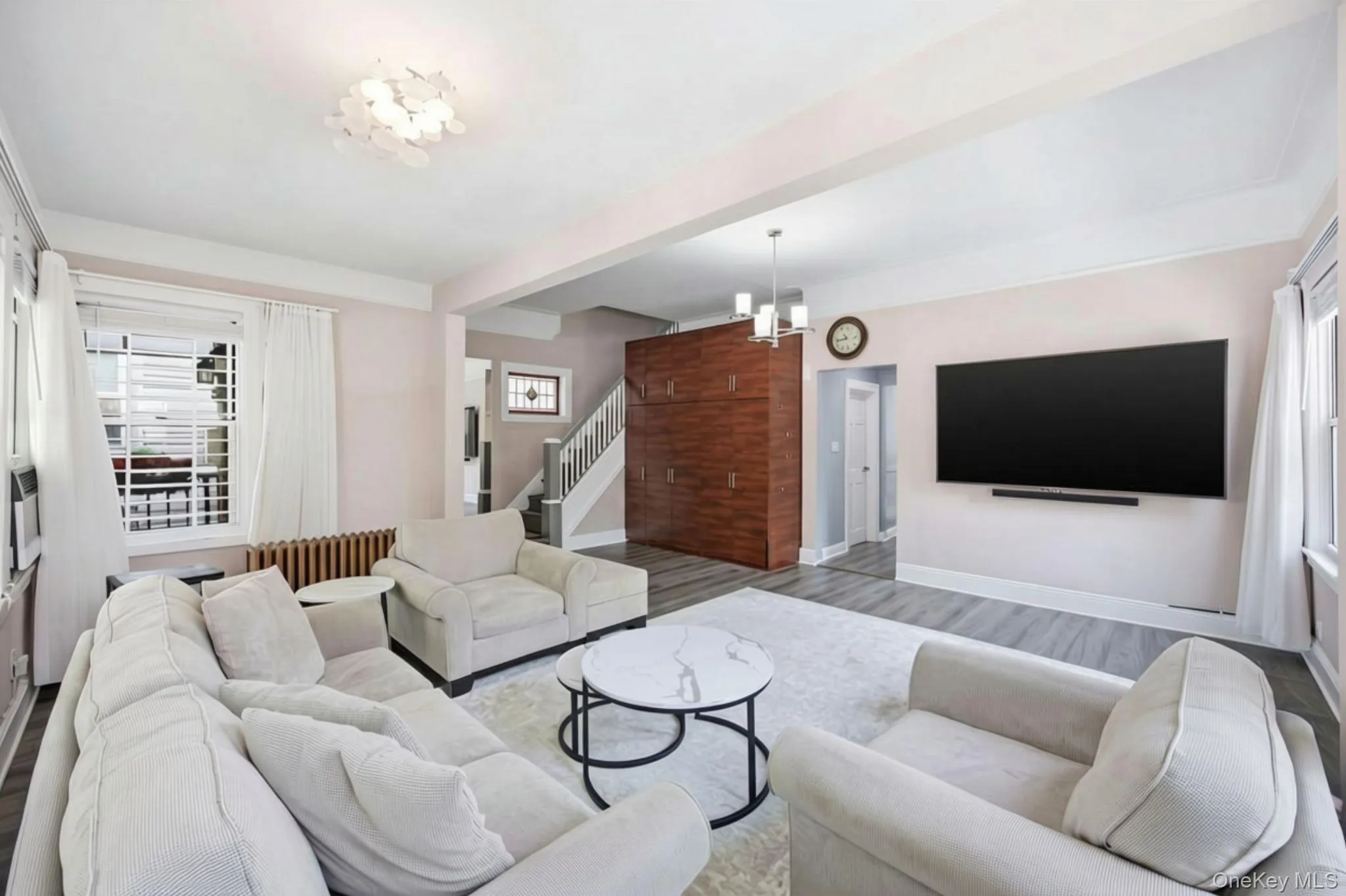 88-38 78th Avenue, New York, NY, 4 Bedrooms Bedrooms, 8 Rooms Rooms,3 BathroomsBathrooms,Residential,For Rent,78th,0,1054003 88-38 78th Avenue, New York, NY, 4 Bedrooms Bedrooms, 8 Rooms Rooms,3 BathroomsBathrooms,Residential,For Rent,78th,0,1054003