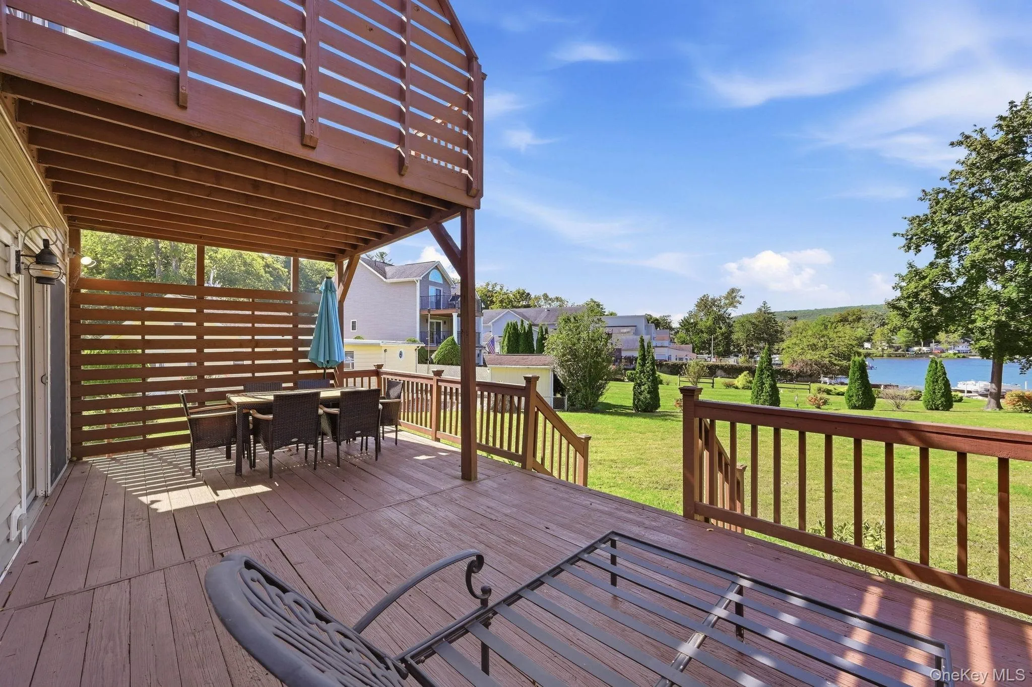 Deck Deck