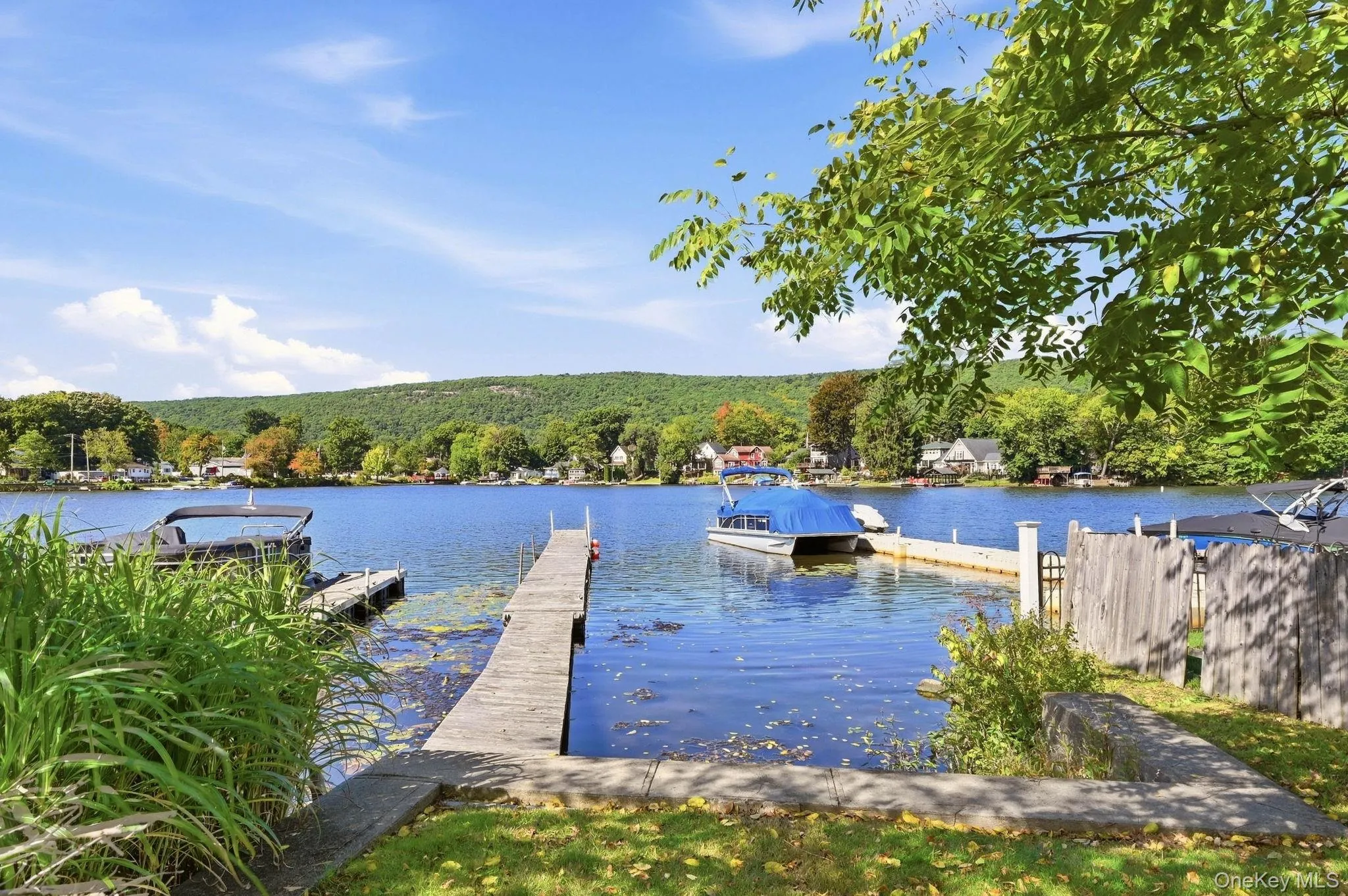 Dock Shared with Unit B Dock Shared with Unit B