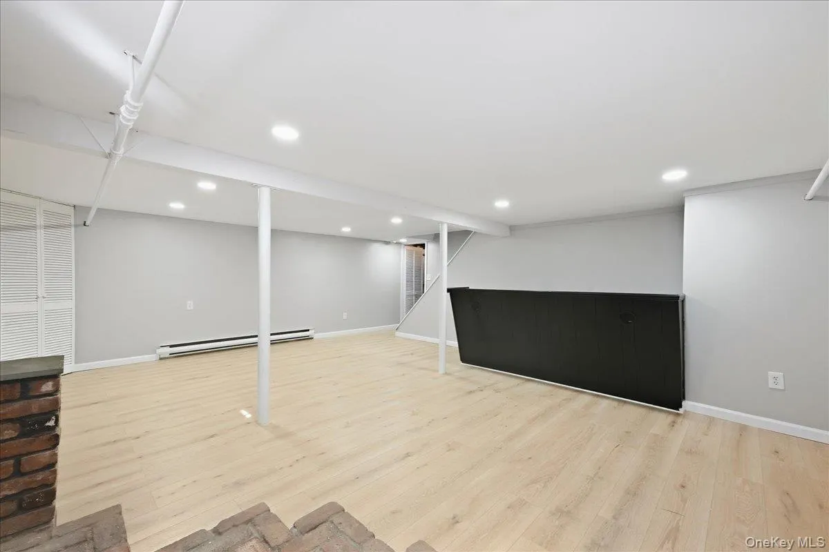 161 Stokes Avenue, Hempstead, NY, 5 Bedrooms Bedrooms, 16 Rooms Rooms,2 BathroomsBathrooms,Residential,For Rent,Stokes,0,1054006 161 Stokes Avenue, Hempstead, NY, 5 Bedrooms Bedrooms, 16 Rooms Rooms,2 BathroomsBathrooms,Residential,For Rent,Stokes,0,1054006
