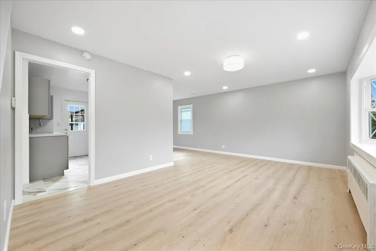 161 Stokes Avenue, Hempstead, NY, 5 Bedrooms Bedrooms, 16 Rooms Rooms,2 BathroomsBathrooms,Residential,For Rent,Stokes,0,1054006 161 Stokes Avenue, Hempstead, NY, 5 Bedrooms Bedrooms, 16 Rooms Rooms,2 BathroomsBathrooms,Residential,For Rent,Stokes,0,1054006