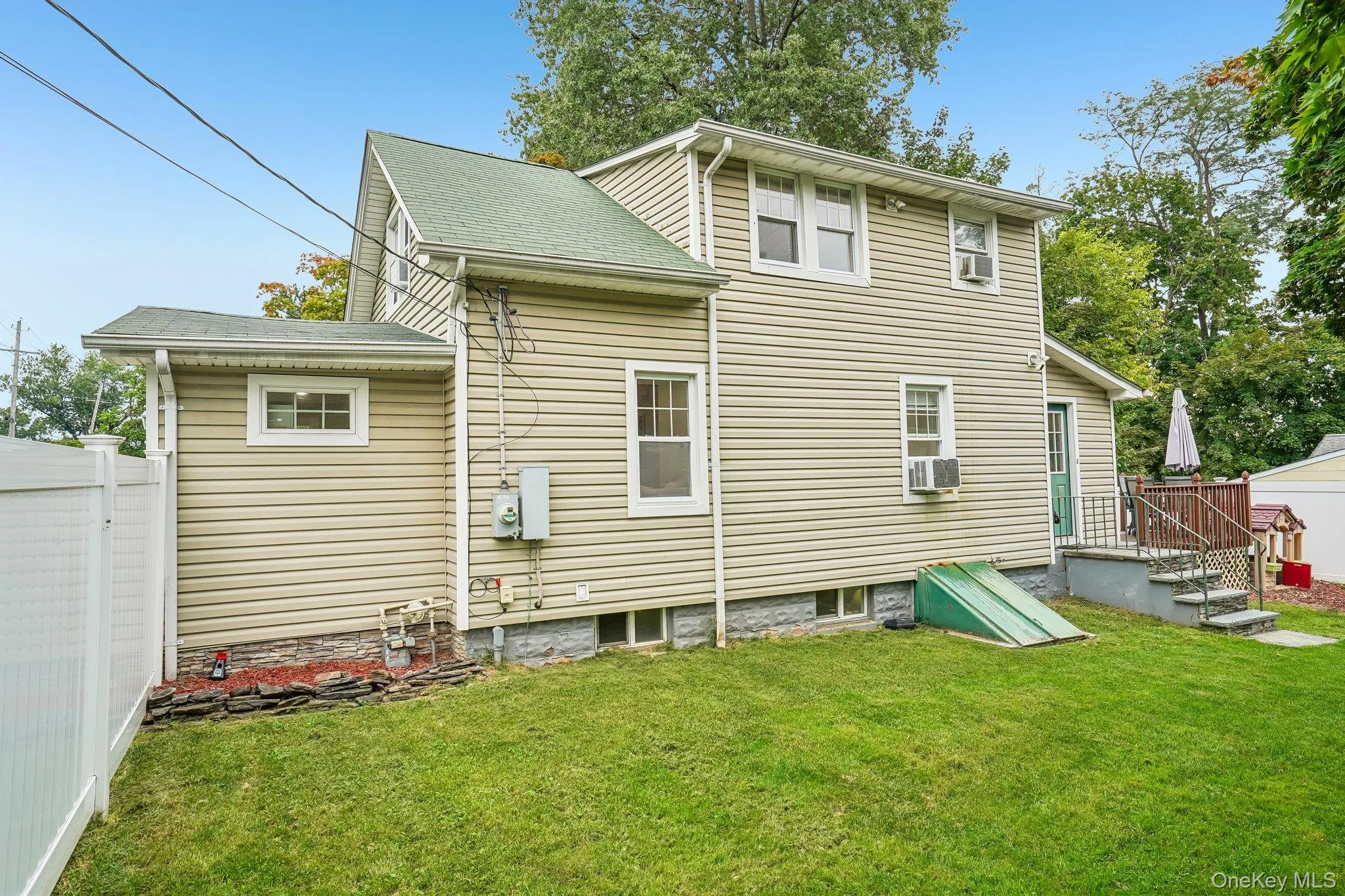 181 Conger Avenue, Clarkstown, NY, 2 Bedrooms Bedrooms, 5 Rooms Rooms,2 BathroomsBathrooms,Residential,For Rent,Conger,0,1054011 181 Conger Avenue, Clarkstown, NY, 2 Bedrooms Bedrooms, 5 Rooms Rooms,2 BathroomsBathrooms,Residential,For Rent,Conger,0,1054011