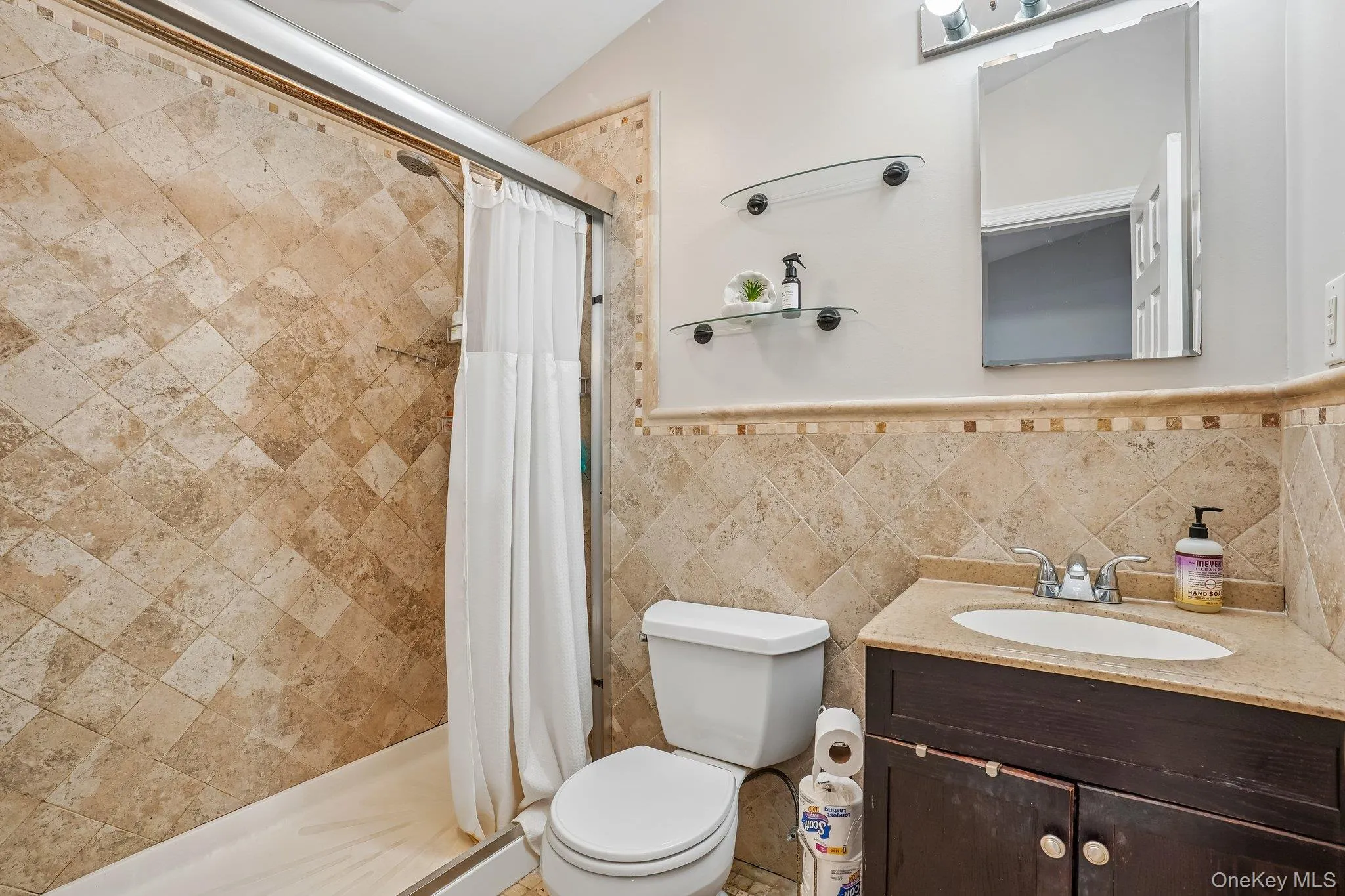 181 Conger Avenue, Clarkstown, NY, 2 Bedrooms Bedrooms, 5 Rooms Rooms,2 BathroomsBathrooms,Residential,For Rent,Conger,0,1054011 181 Conger Avenue, Clarkstown, NY, 2 Bedrooms Bedrooms, 5 Rooms Rooms,2 BathroomsBathrooms,Residential,For Rent,Conger,0,1054011
