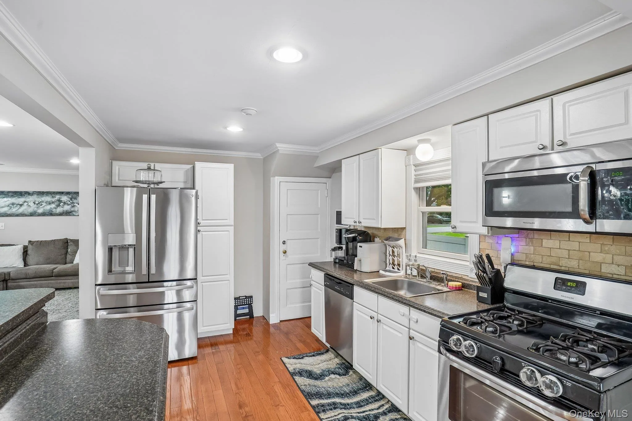 181 Conger Avenue, Clarkstown, NY, 2 Bedrooms Bedrooms, 5 Rooms Rooms,2 BathroomsBathrooms,Residential,For Rent,Conger,0,1054011 181 Conger Avenue, Clarkstown, NY, 2 Bedrooms Bedrooms, 5 Rooms Rooms,2 BathroomsBathrooms,Residential,For Rent,Conger,0,1054011
