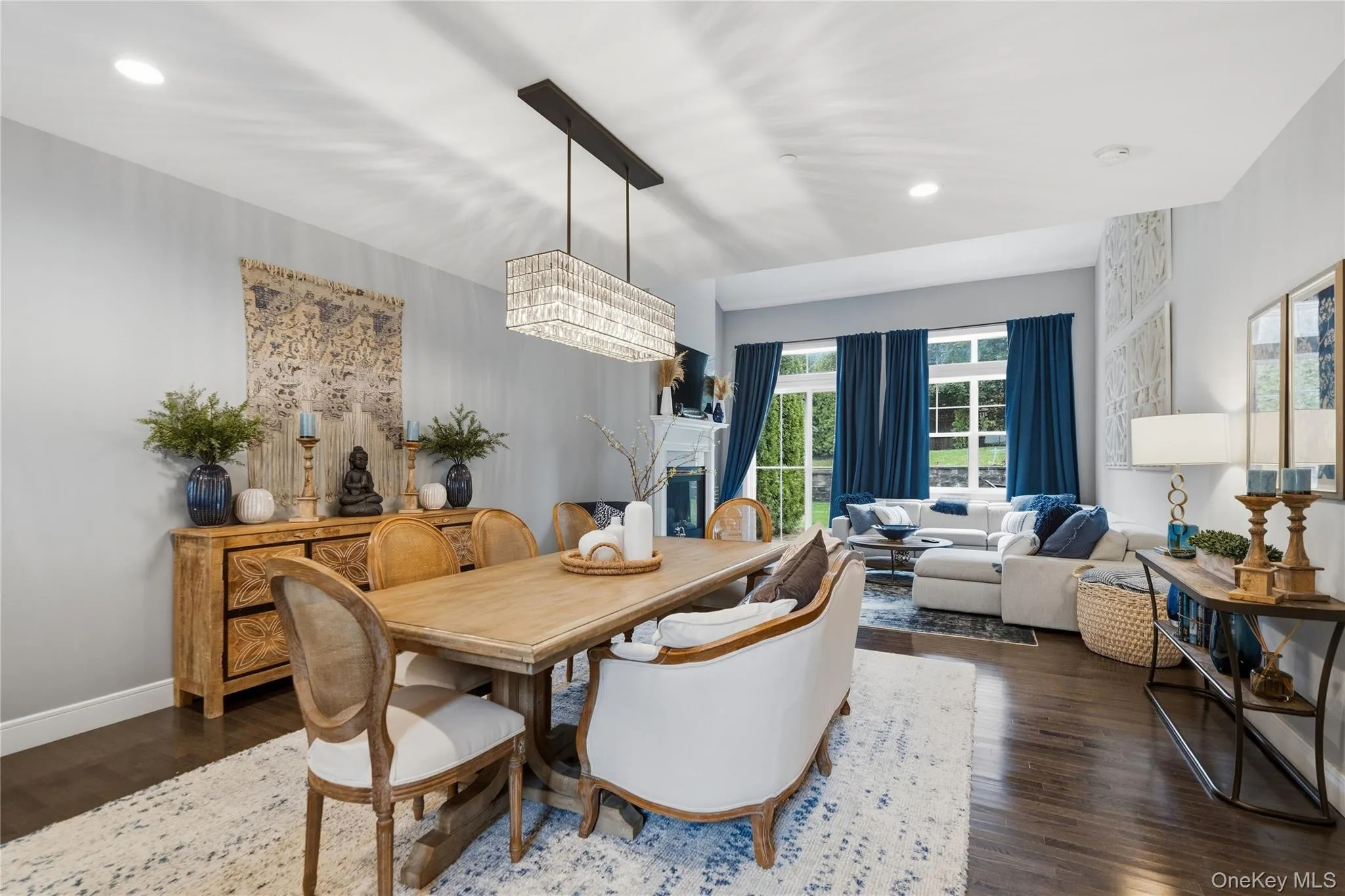 11 Silver Spruce Way, Smithtown, NY, 2 Bedroom Bedrooms, 9 Room Rooms,2 BathroomBathrooms,Residential Lease,For Rent,Silver Spruce,0,1054018 11 Silver Spruce Way, Smithtown, NY, 2 Bedroom Bedrooms, 9 Room Rooms,2 BathroomBathrooms,Residential Lease,For Rent,Silver Spruce,0,1054018